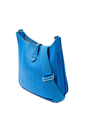 Evelyne III PM