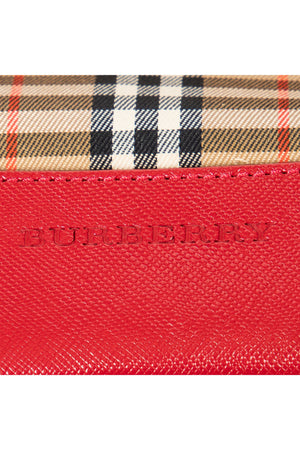 Vertical Slip Pocket Tote
