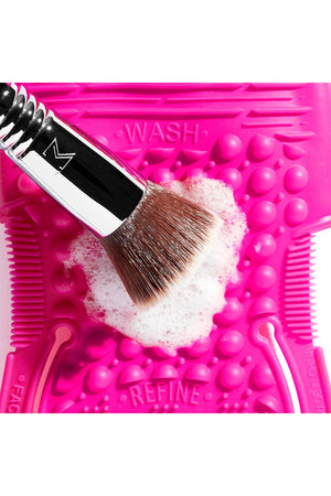 Sigma Spa® Express Brush Cleaning Glove