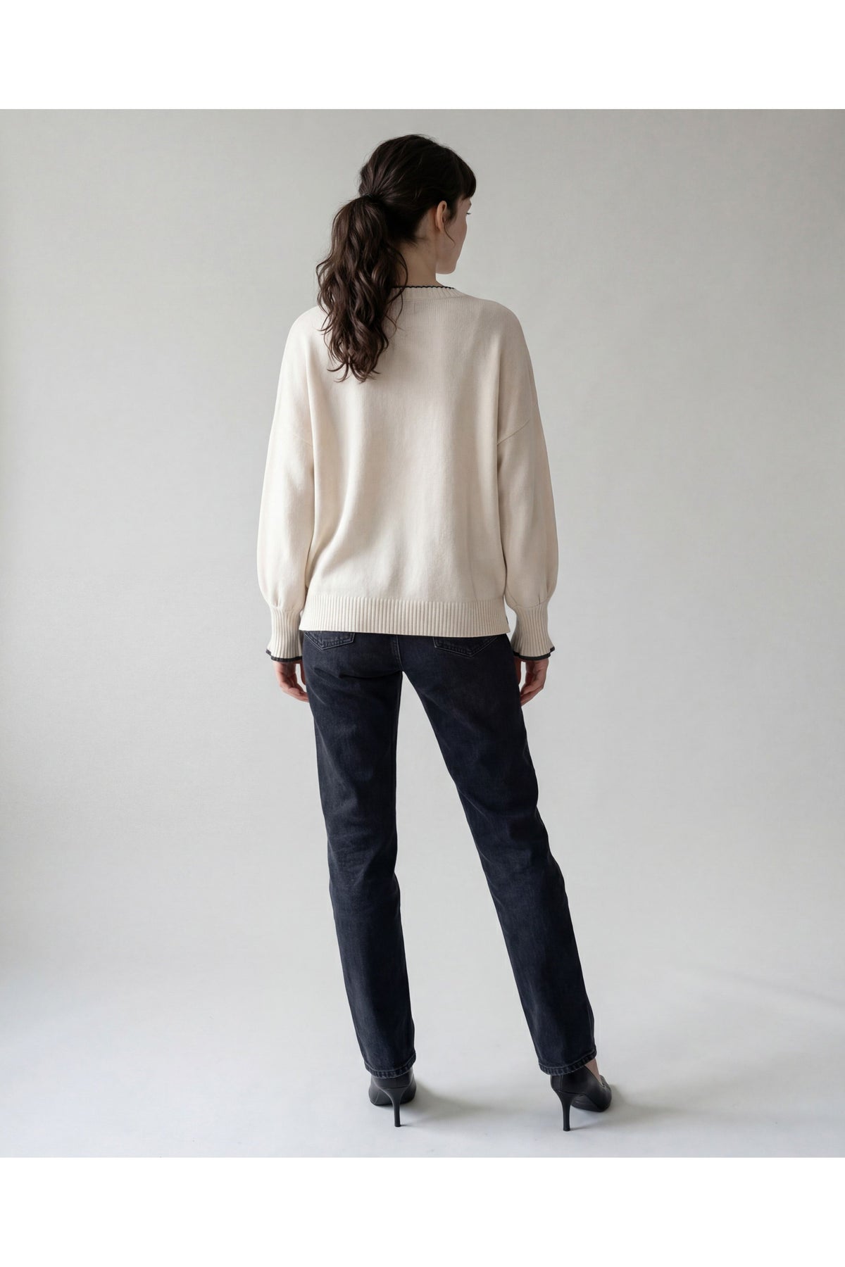 Women's Off White Cashmere Crewneck Sweater