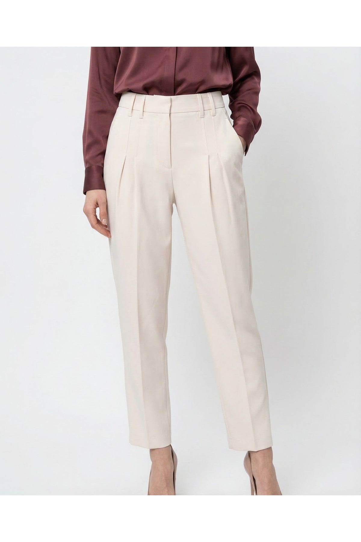 Women's Light Beige Tapered Trousers