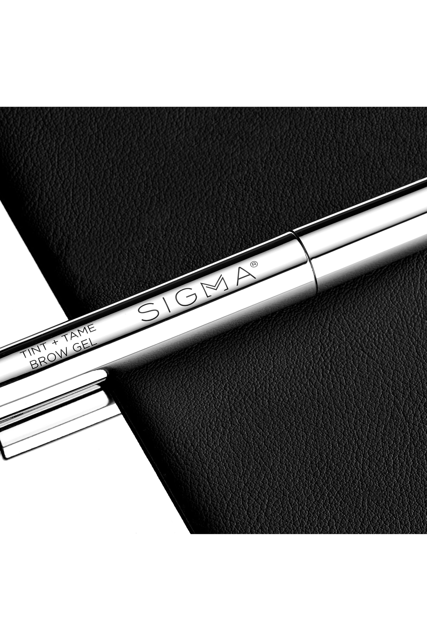 Tint + Tame Brow Gel - Tinted