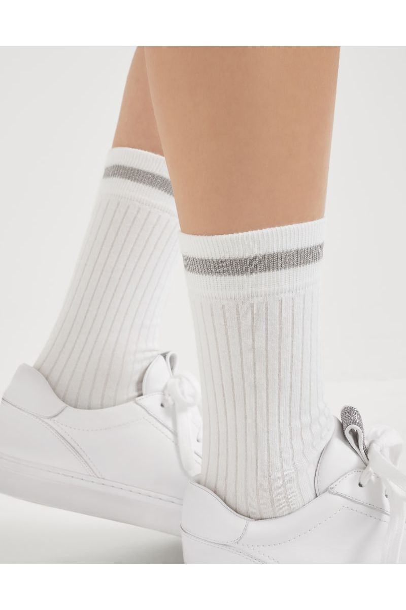 Women's White Ribbed Cotton Socks