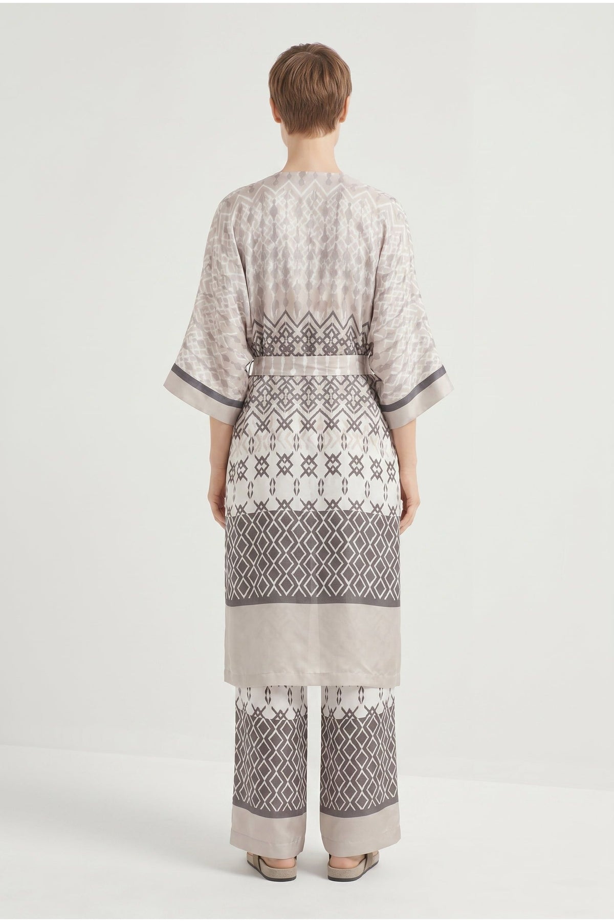 Women's Beige Patterned Silk Shirt