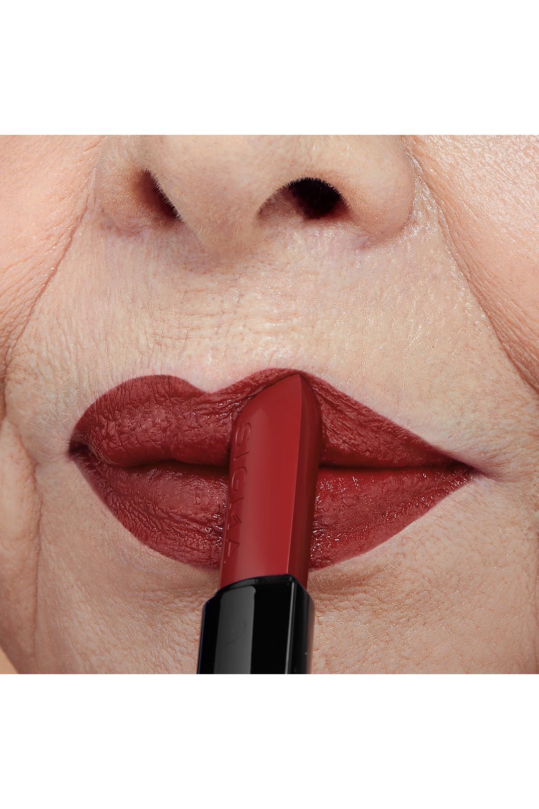 Infinity Point Lipstick - Scarlet