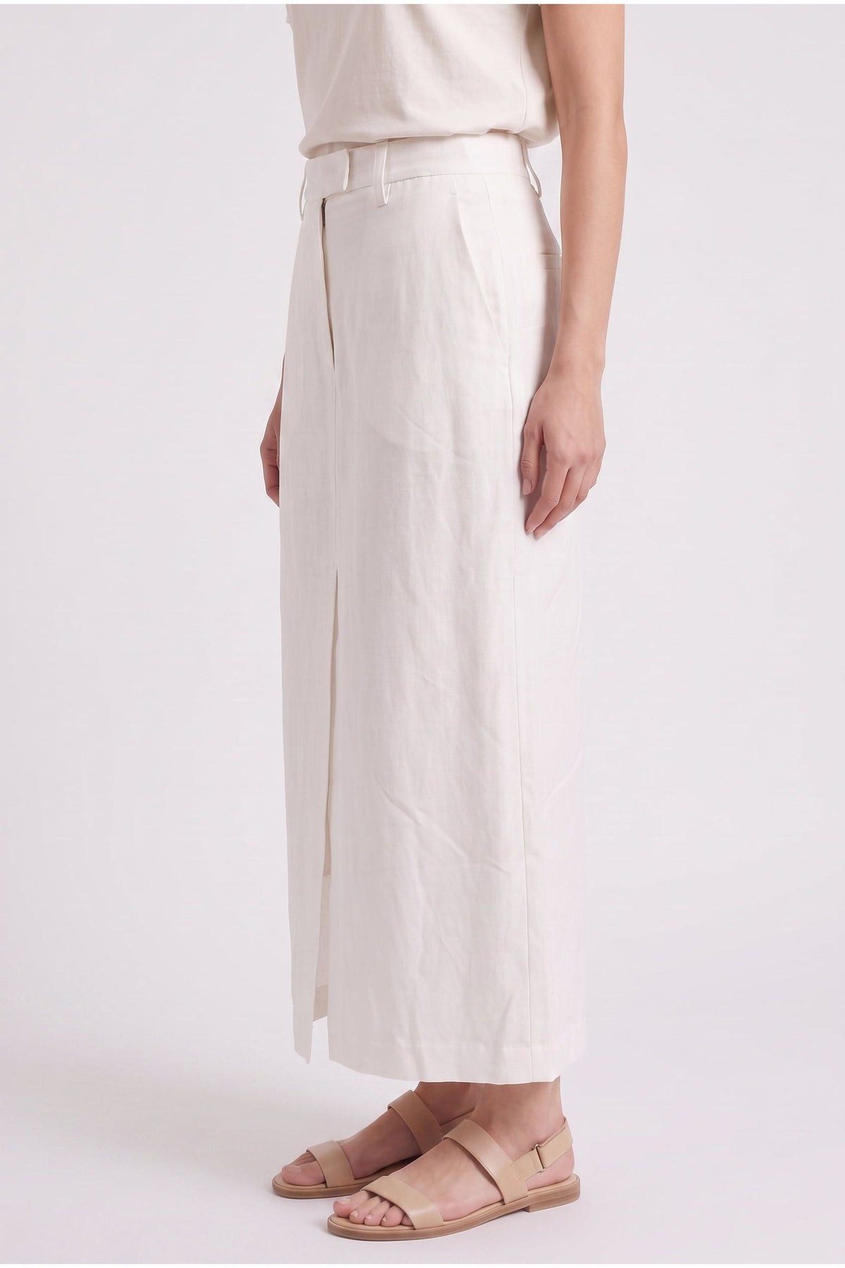 Women's Off White Linen Skirt