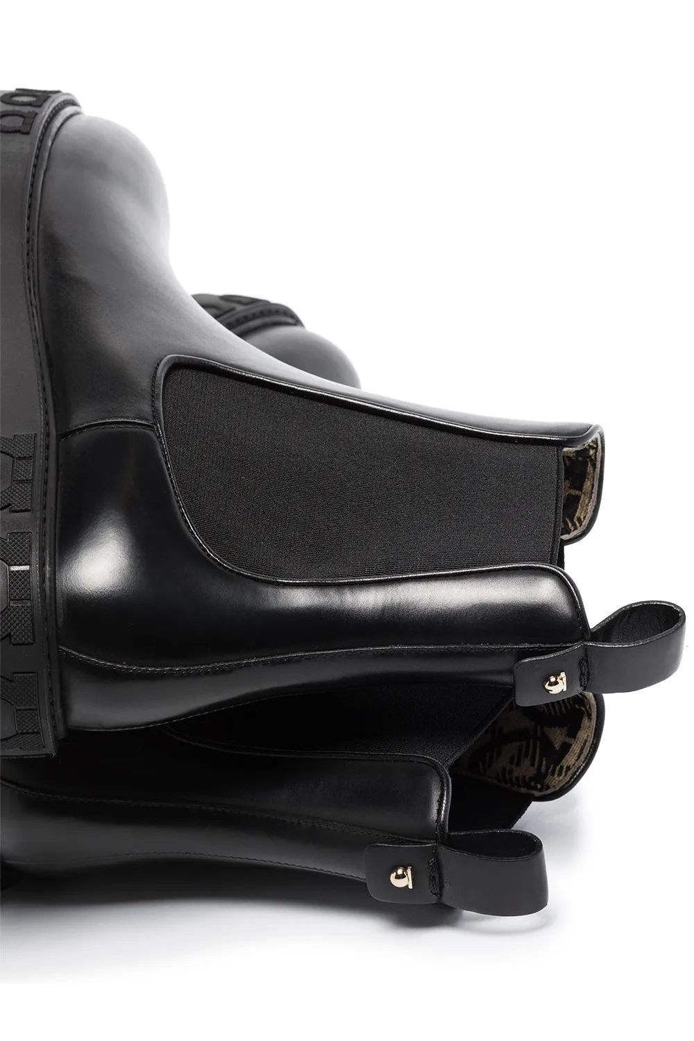 Ferragamo | Gancini Logo Detail Chelsea Boots