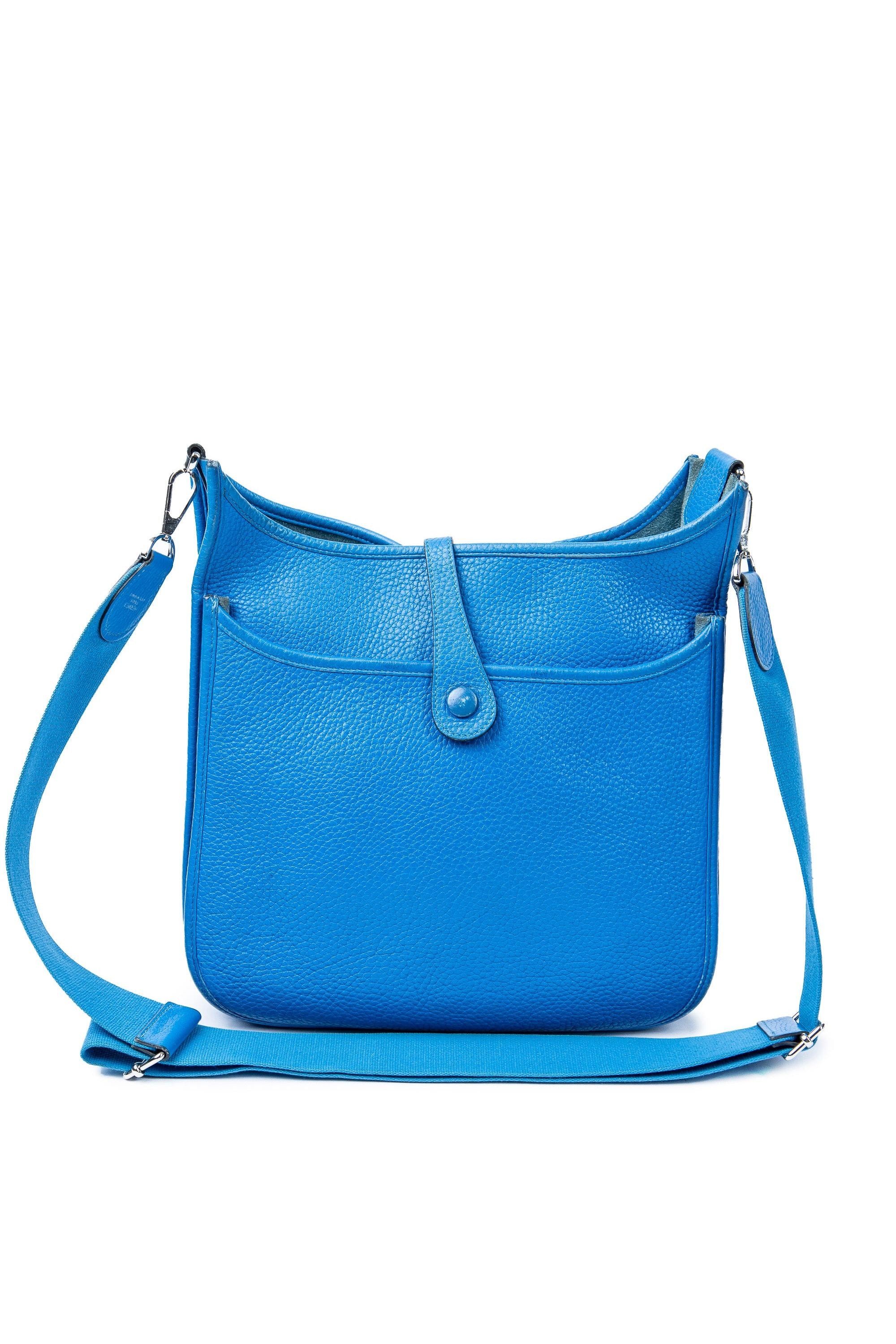 Evelyne III PM