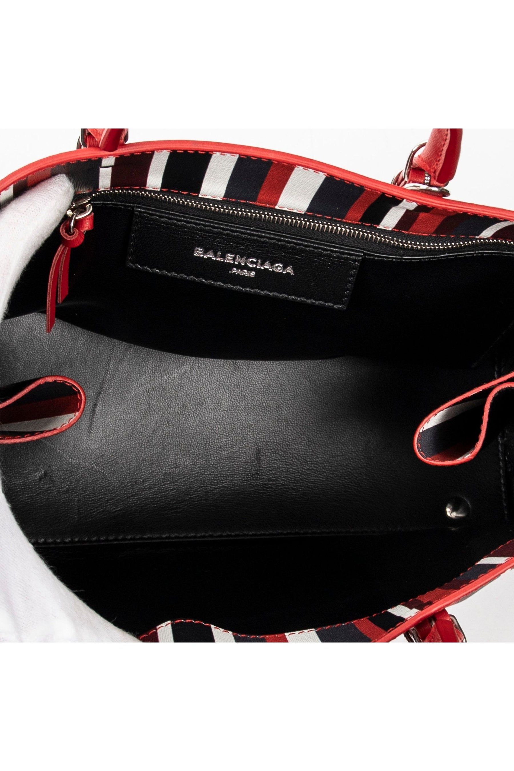Papier A6 Zip Around Tote 
