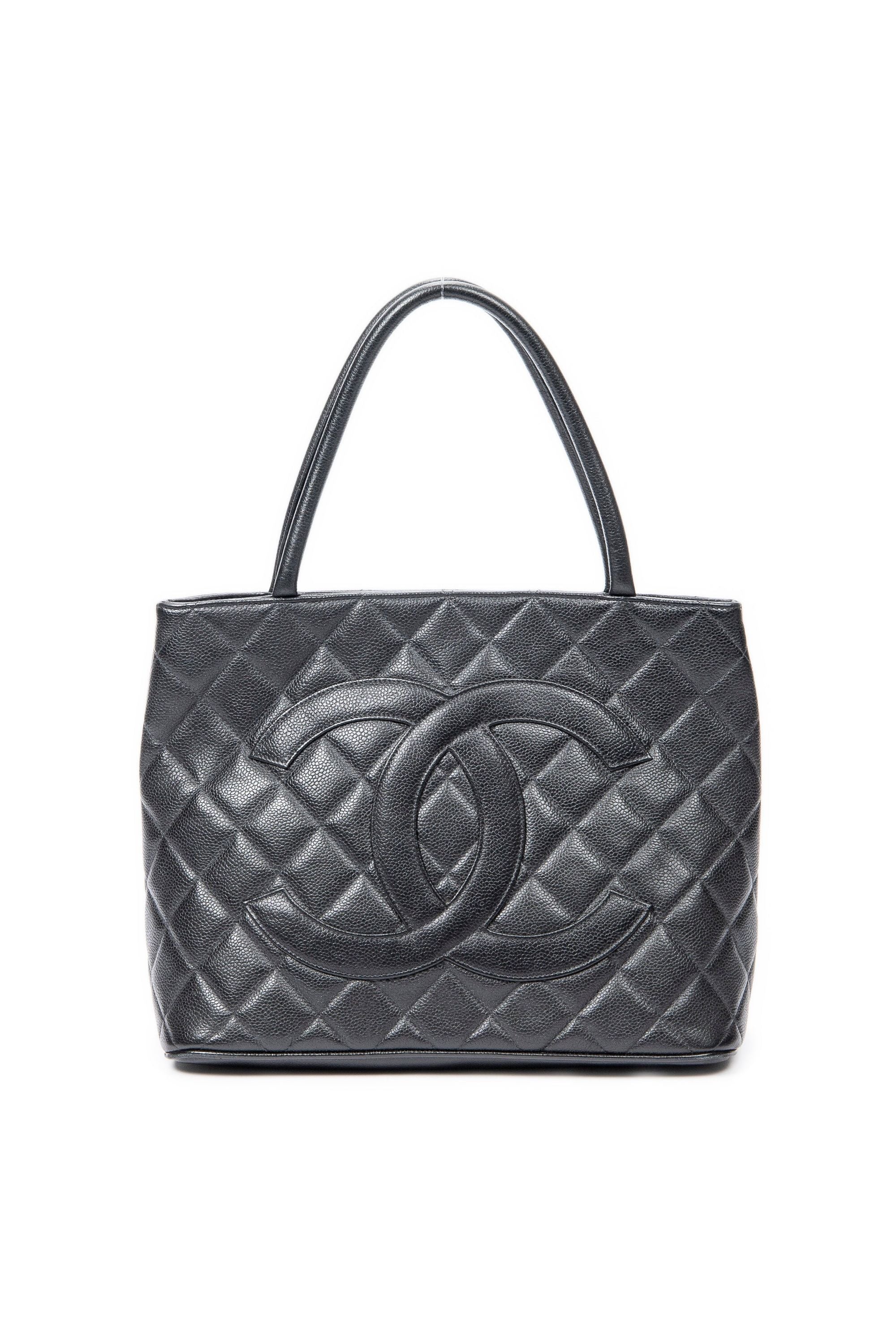 CC Timeless Medallion Tote 