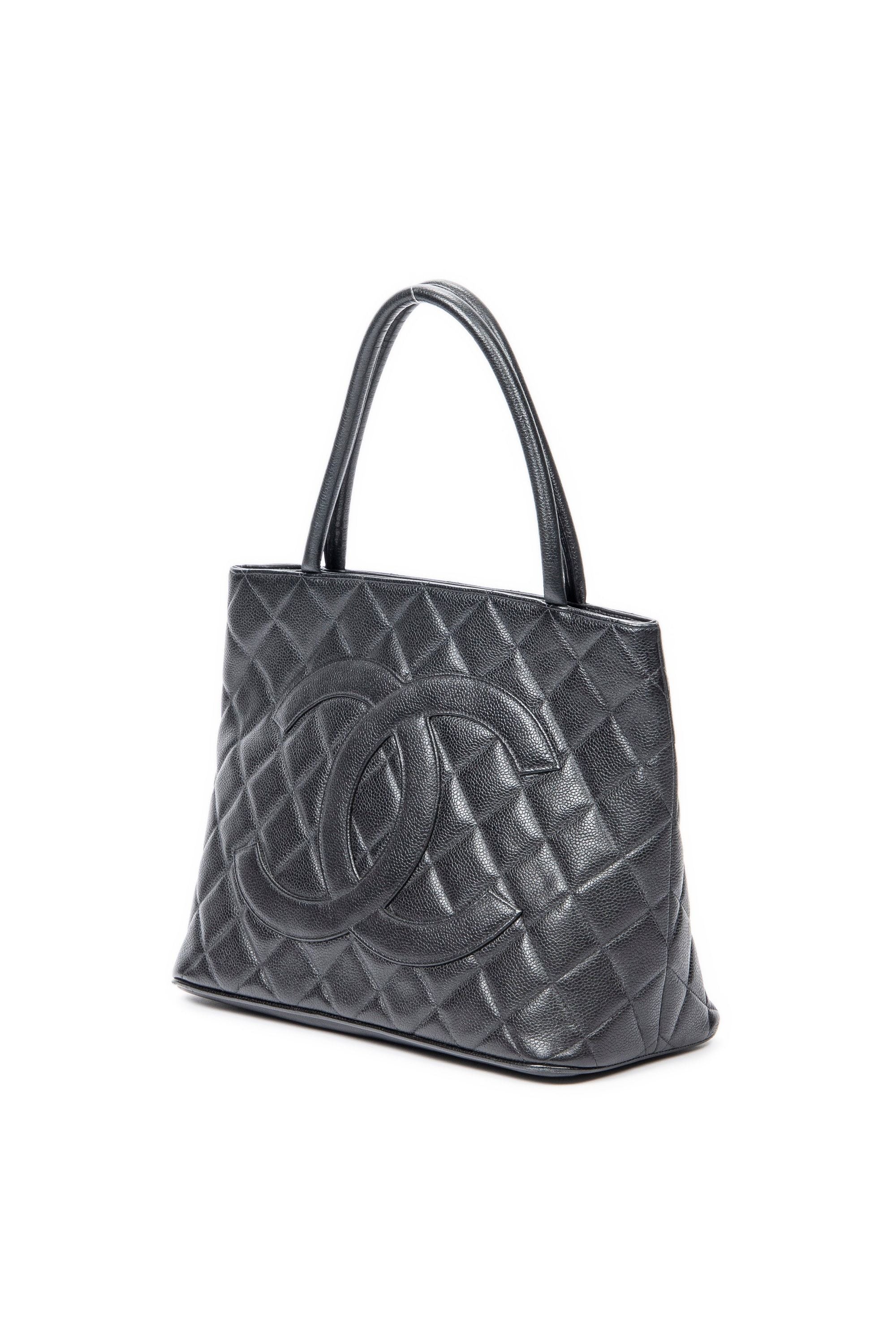 CC Timeless Medallion Tote 