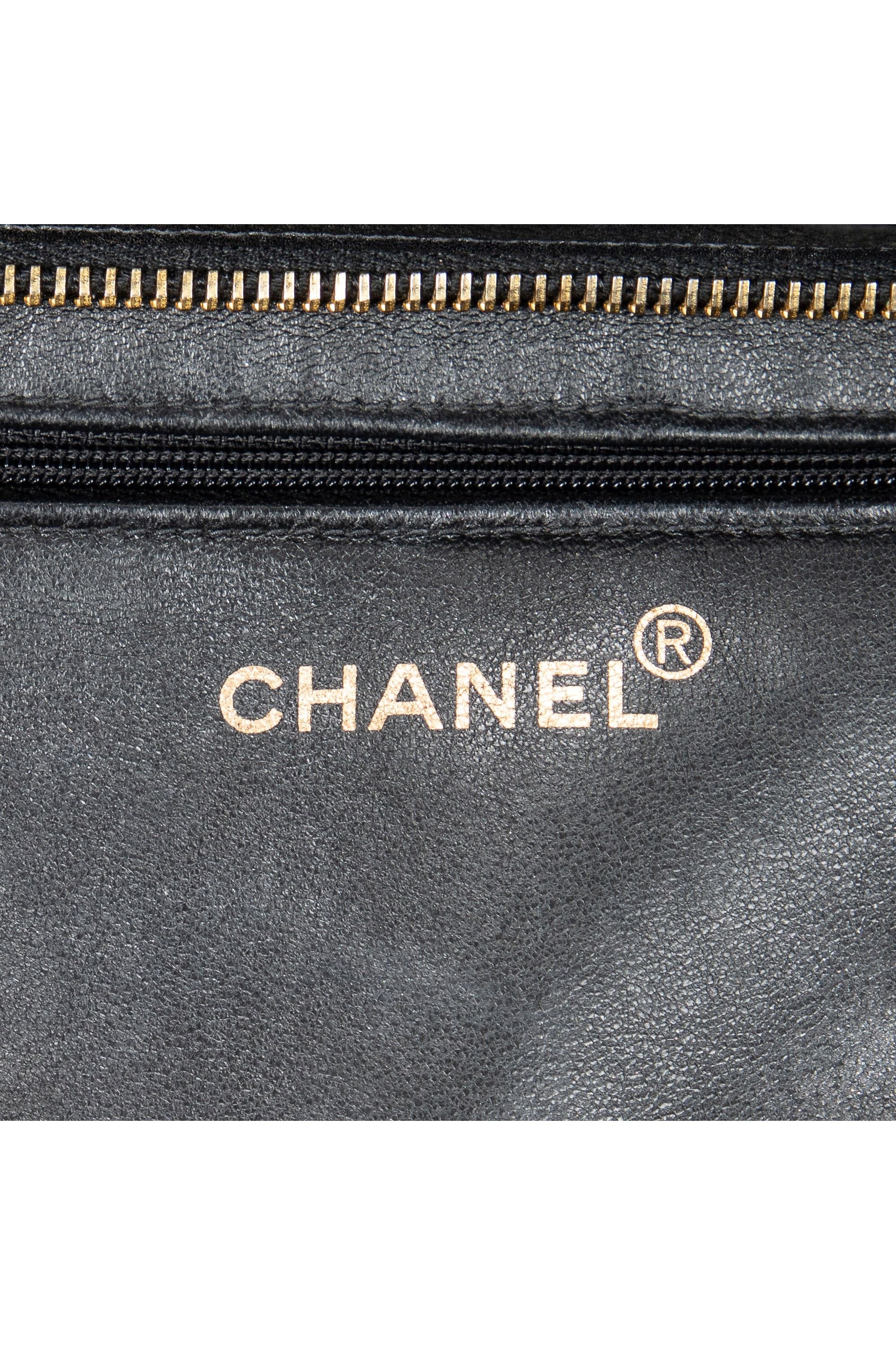 CC Timeless Medallion Tote 