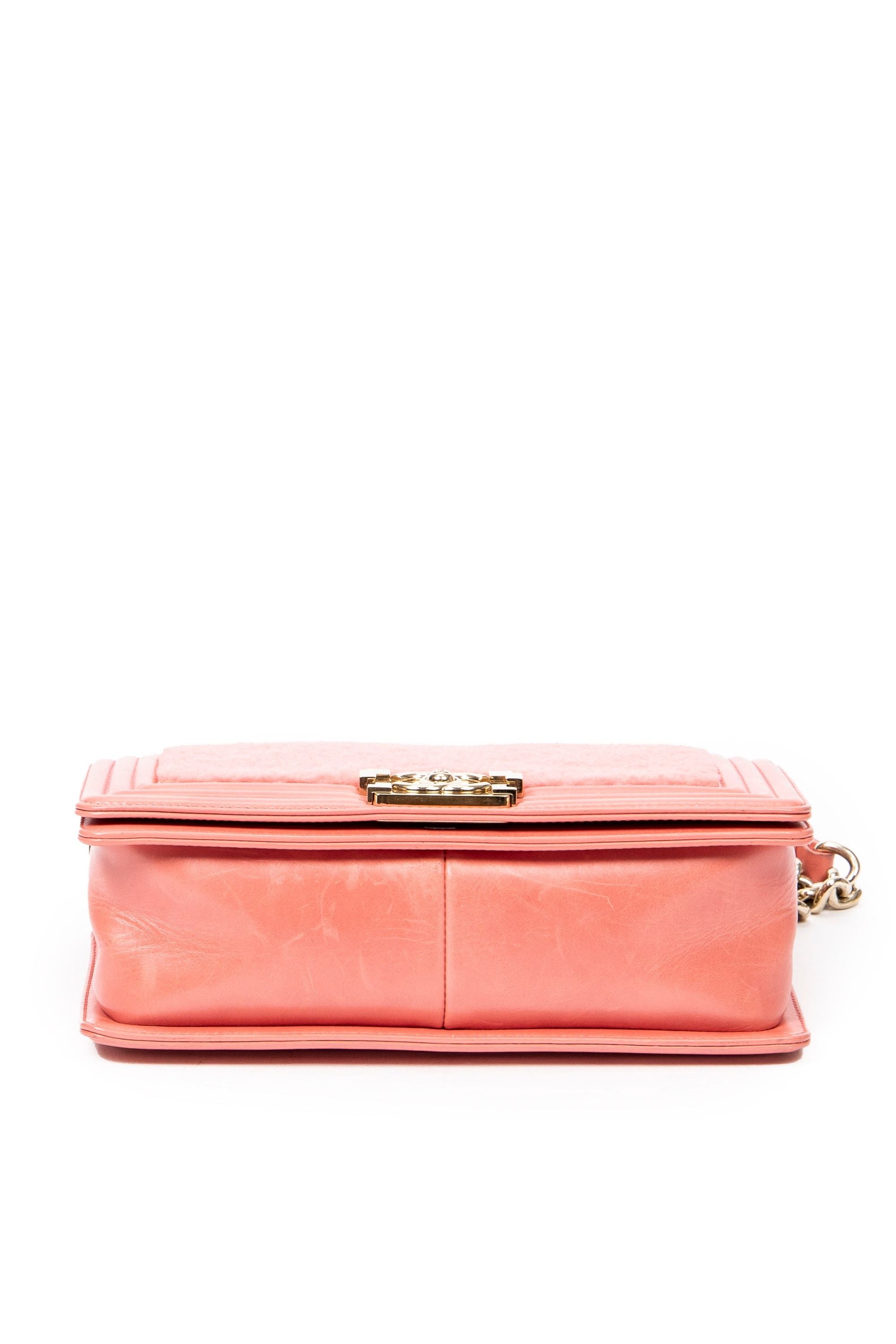 CHANELノベルティ ミディアムサイズ Chanel | Medium Boy – Eclipse Sample Sales
