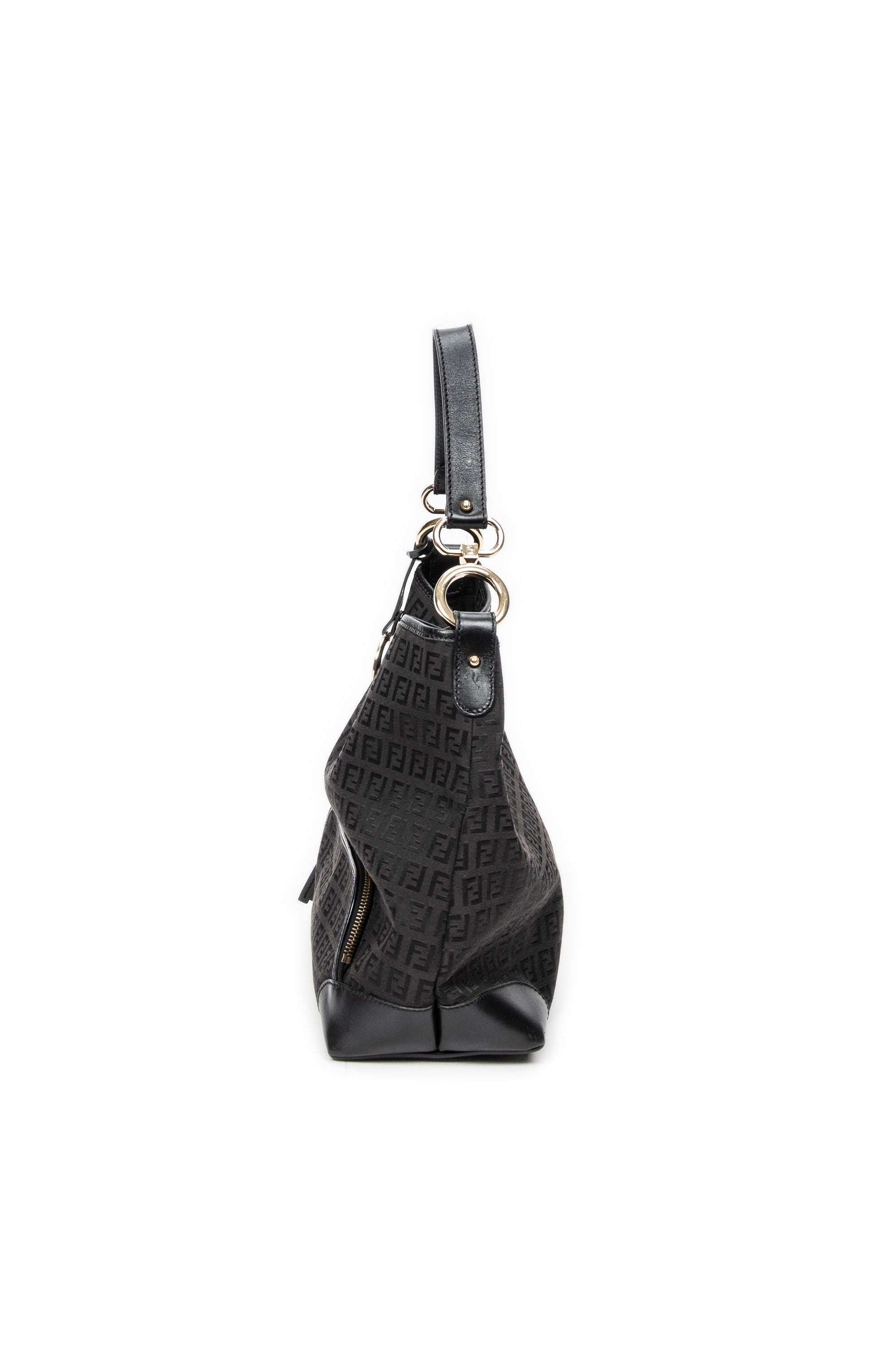 Front Pocket Hobo 