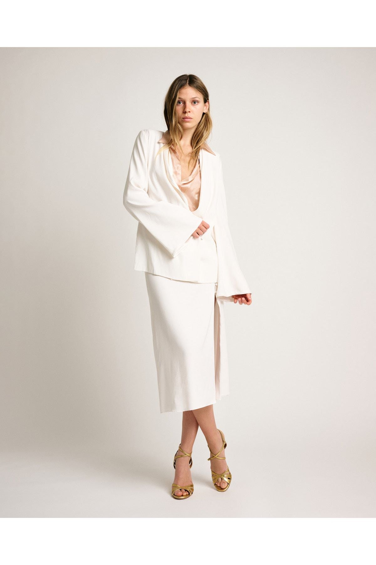 Adriana Iglesias Hanna Blazer Solid White Silk Satin Strech