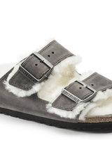 Birkenstock Arizona Shearling Oiled Leather | Iron | Narrow