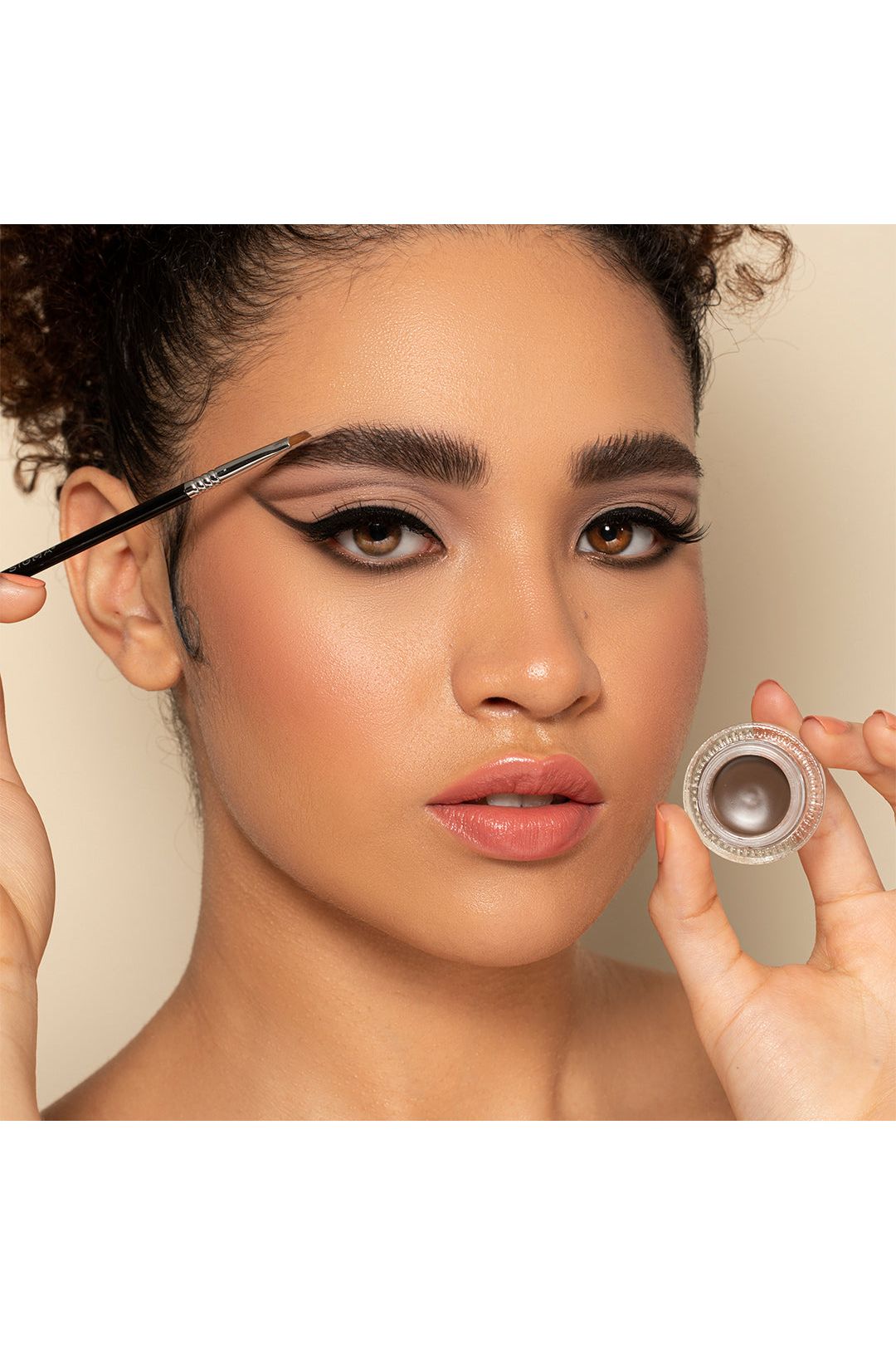 DEFINE + POSE BROW POMADE  - MEDIUM MODEL