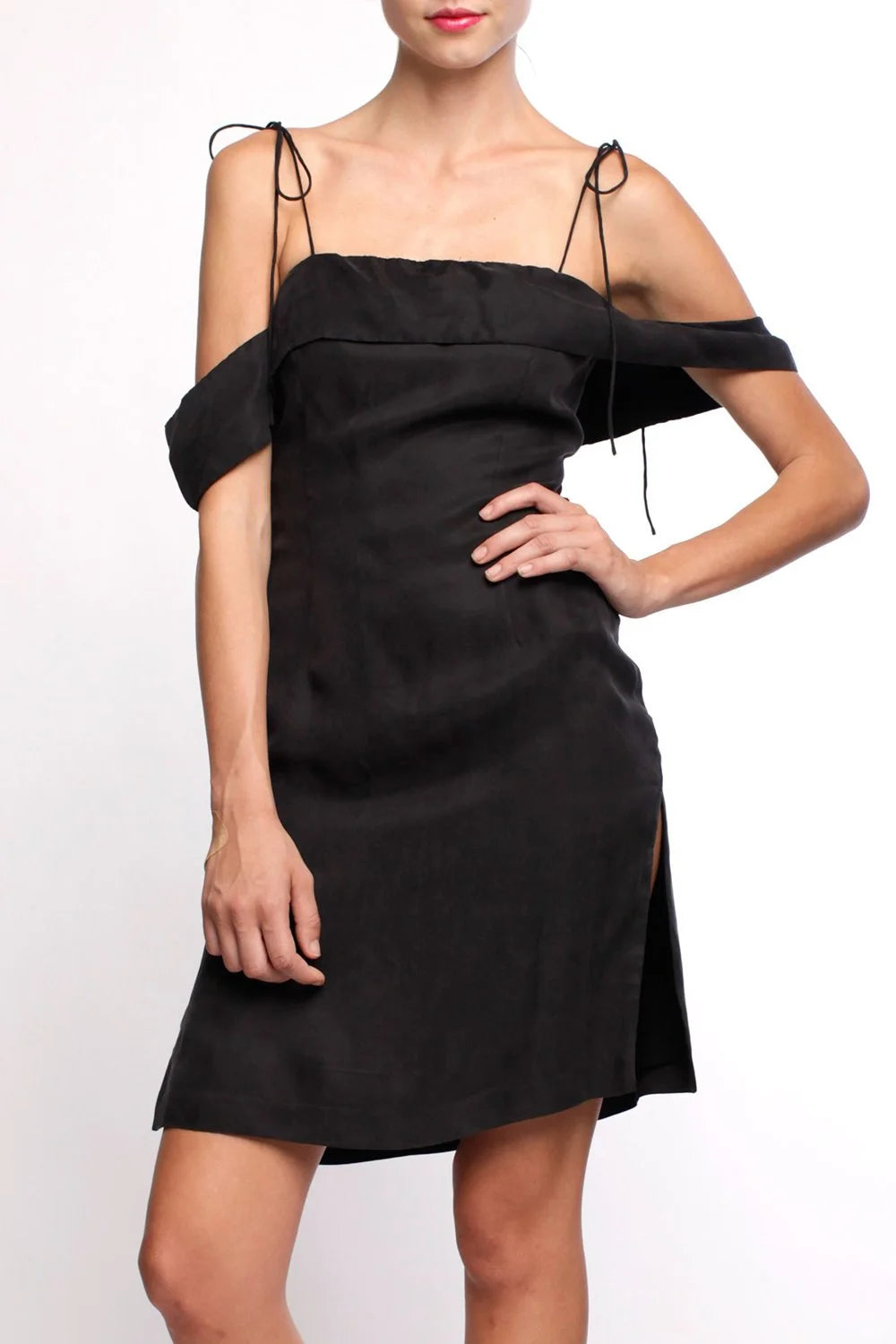 Line & Dot Eva Tube Dress