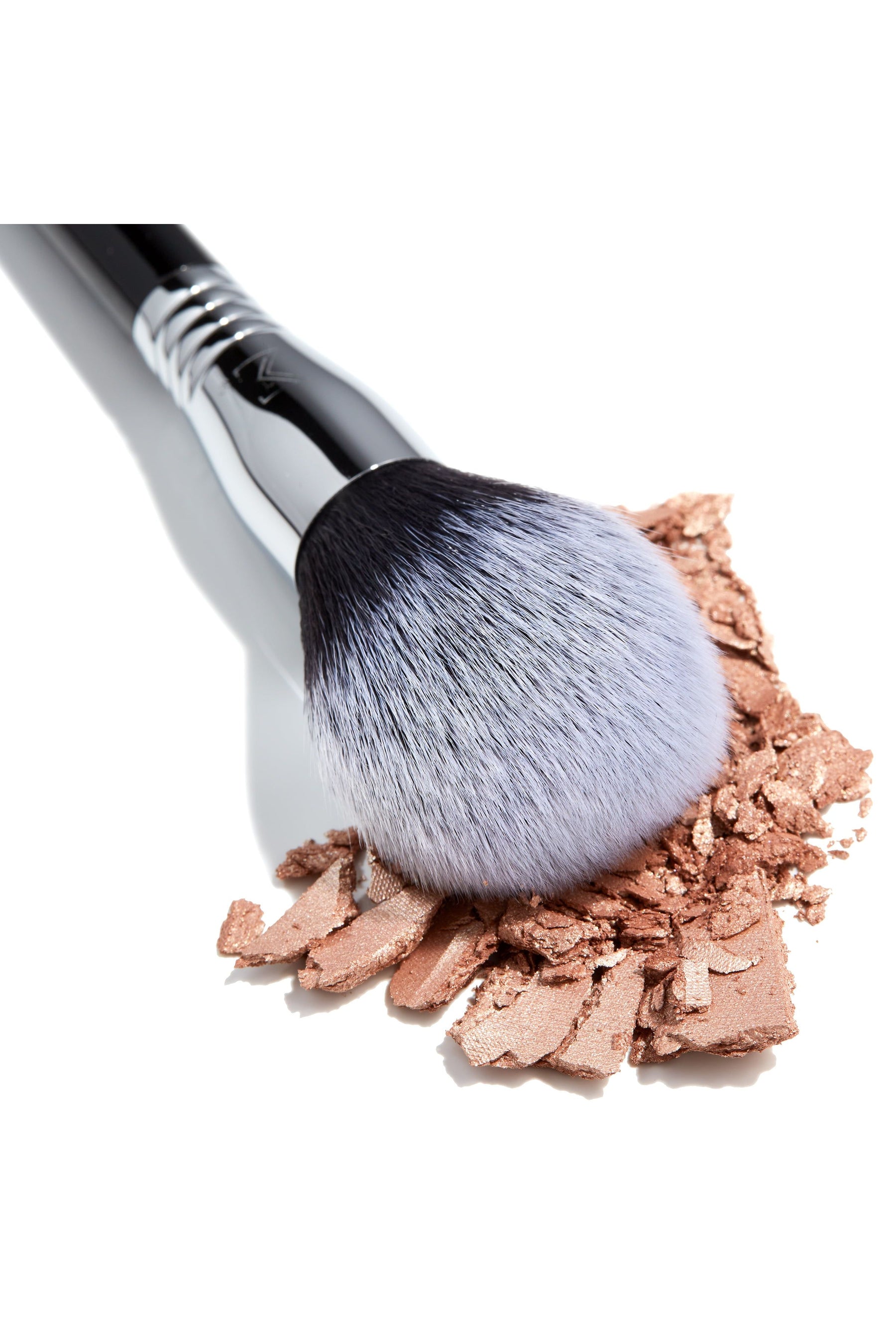 F24 All-Over Powder™ Brush