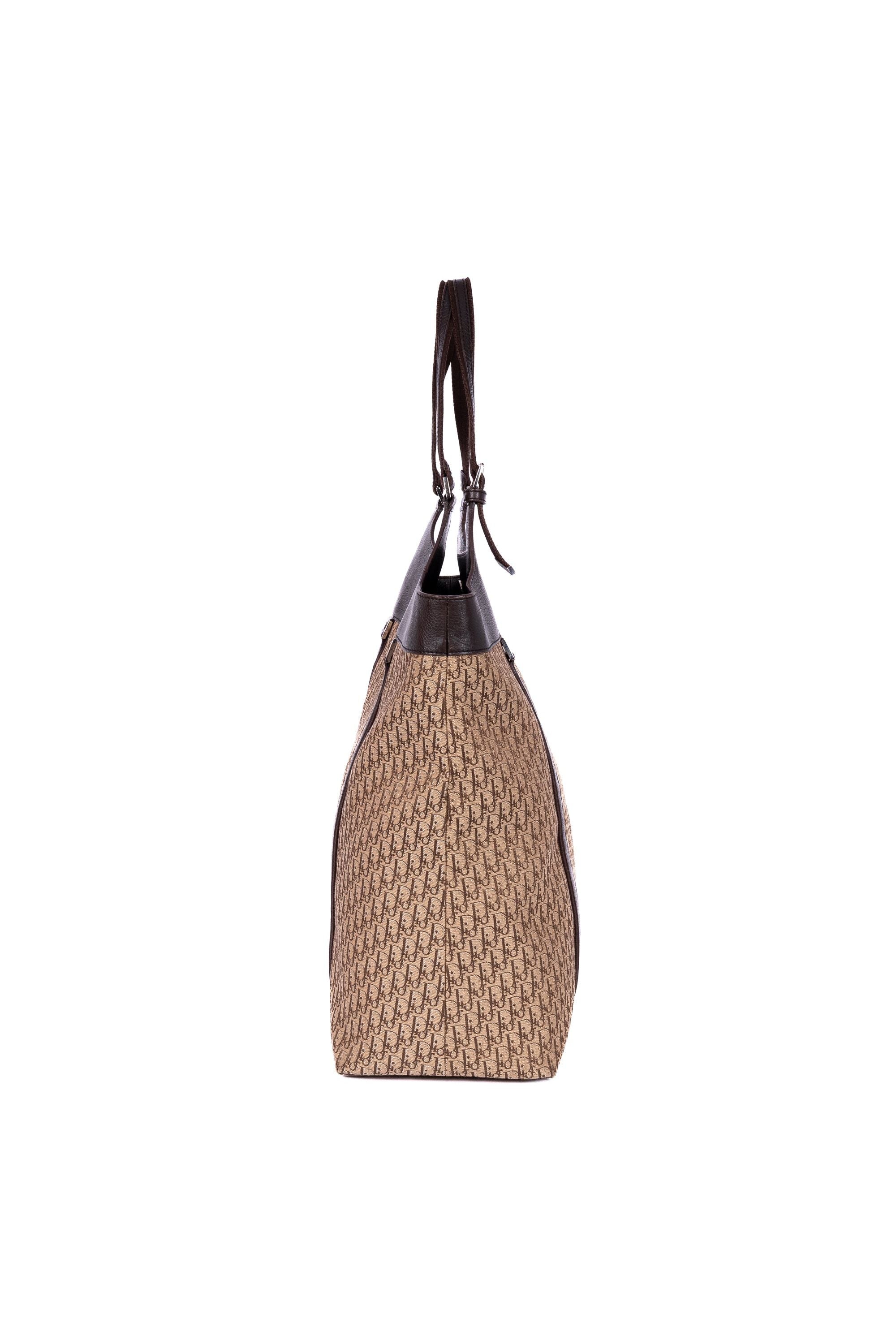 Street Chic Tote 
