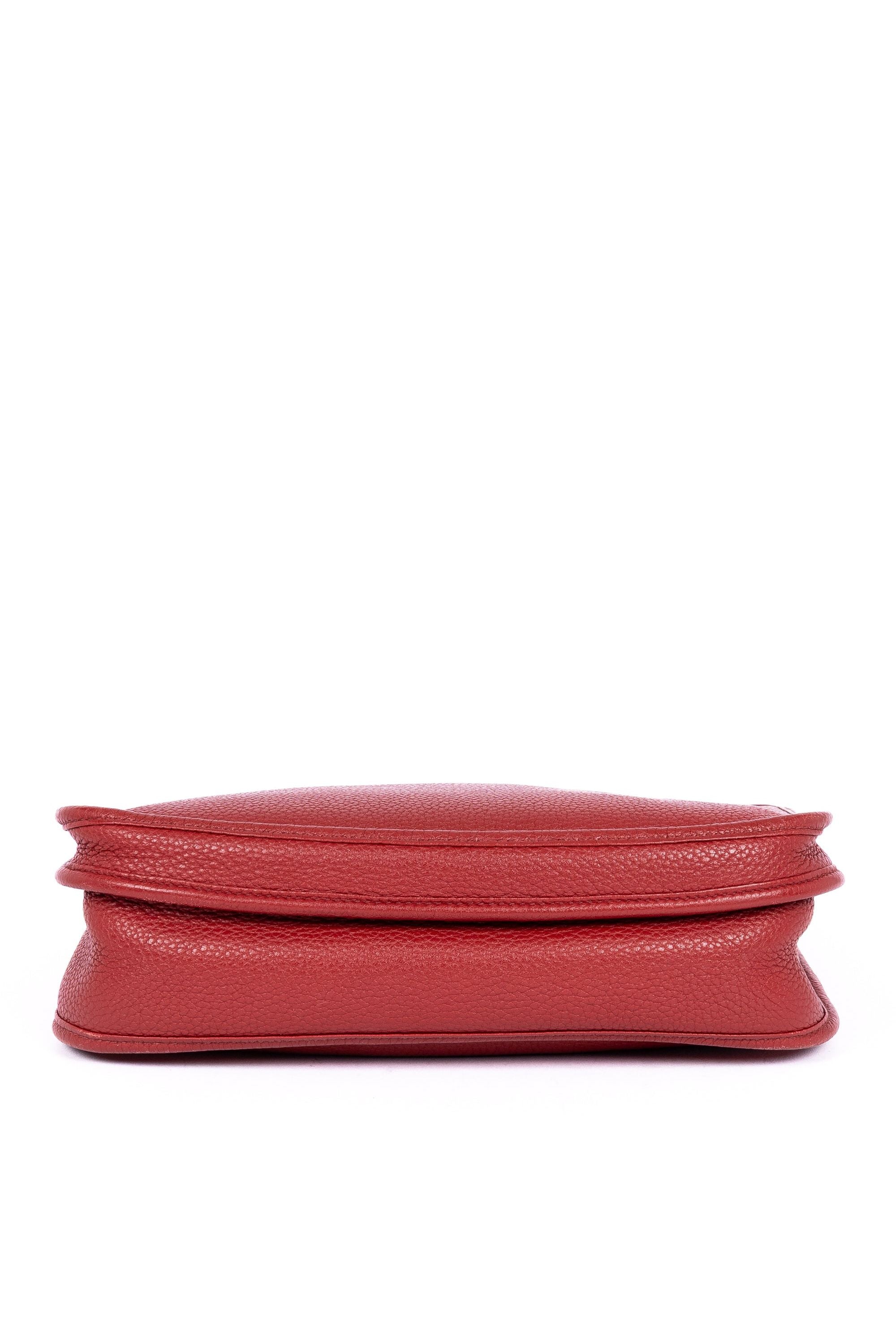 Evelyne III PM