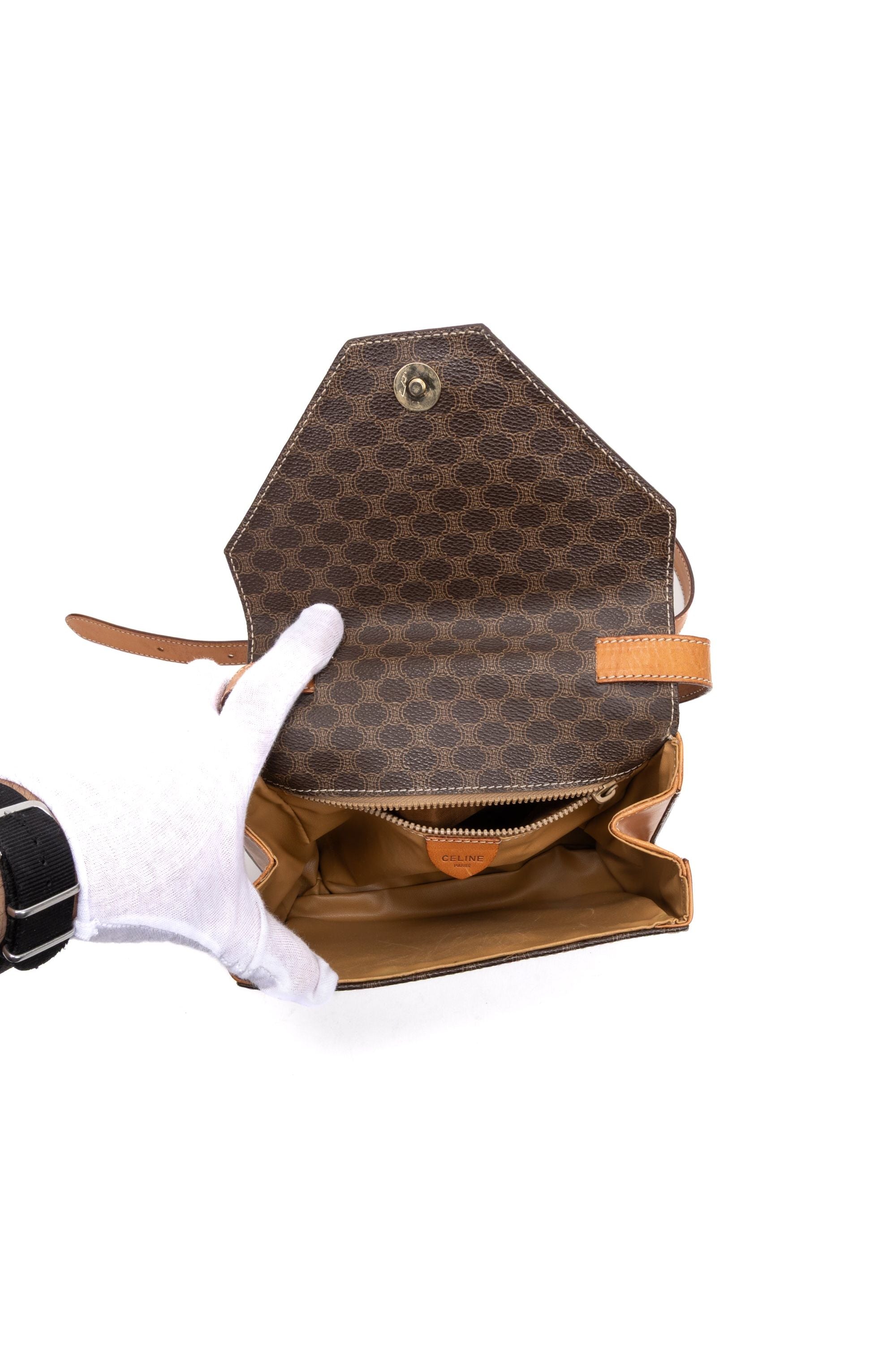 Vintage Flap Crossbody 