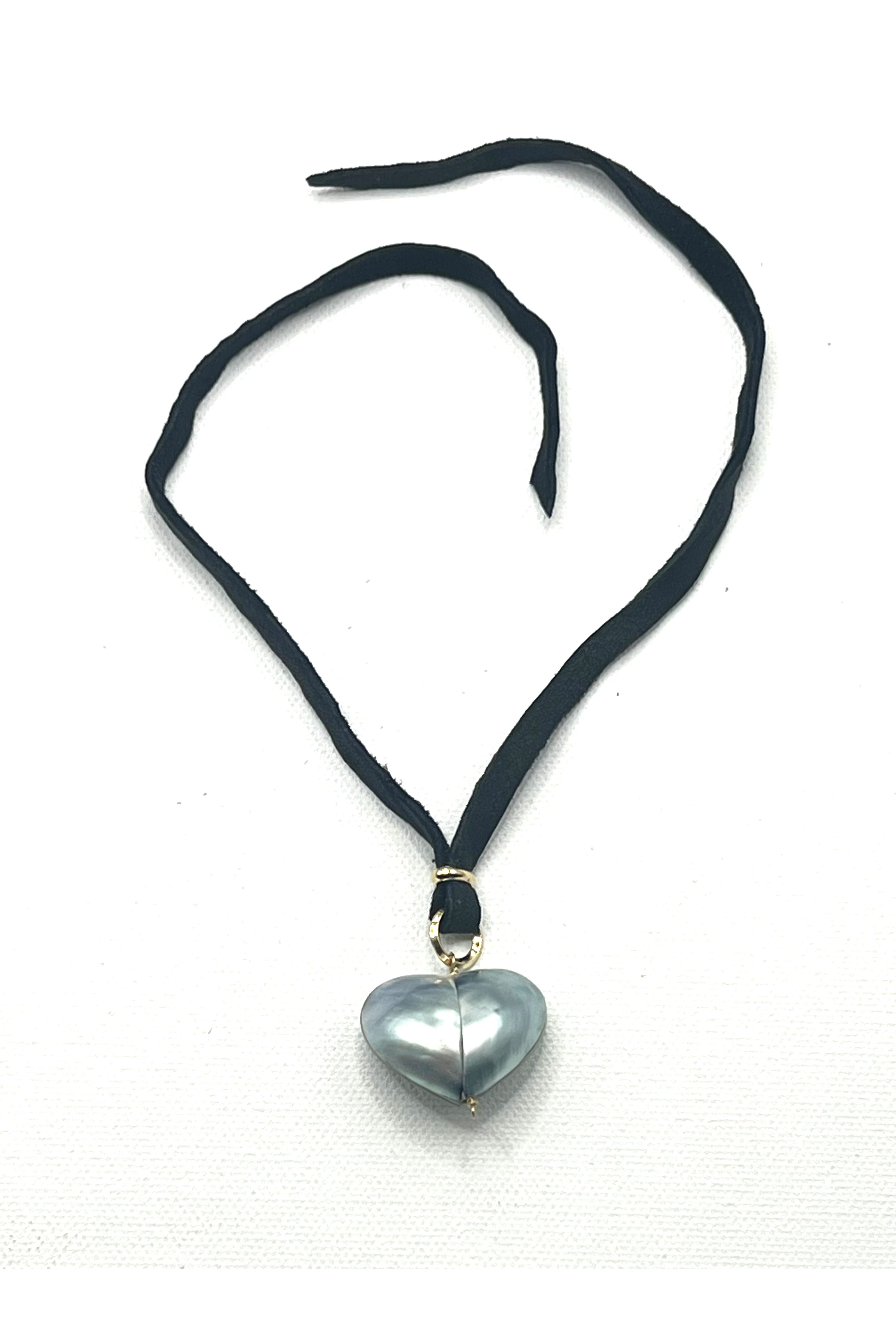 The Leota Choker