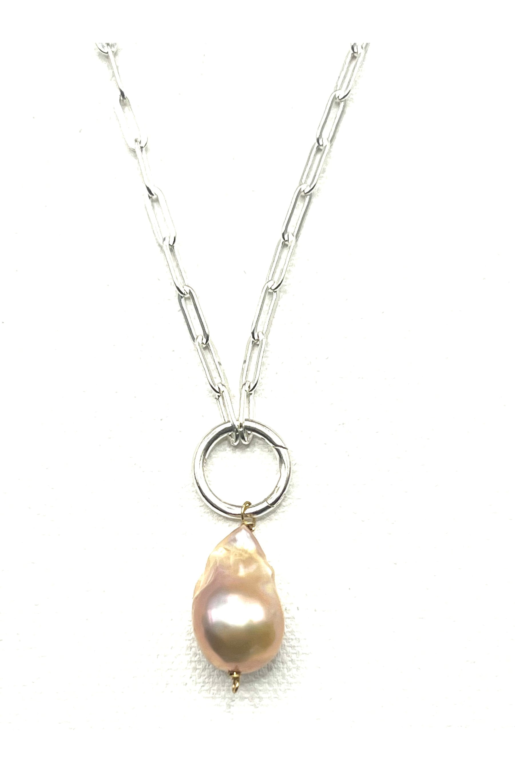 The Dakota Pearl Necklace