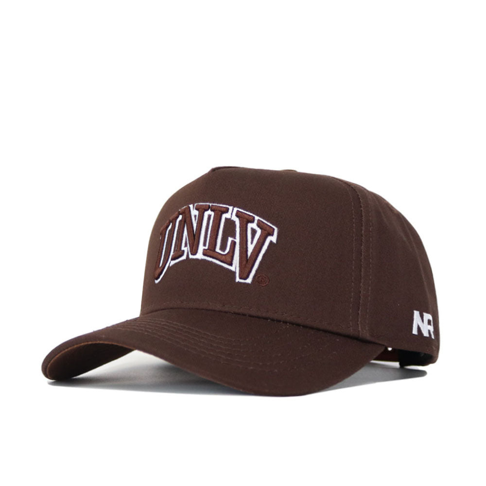 The University of Las Vegas (UNLV) Americano Hat is a brown snapback featuring white text, made from high-quality cotton for a structured fit.