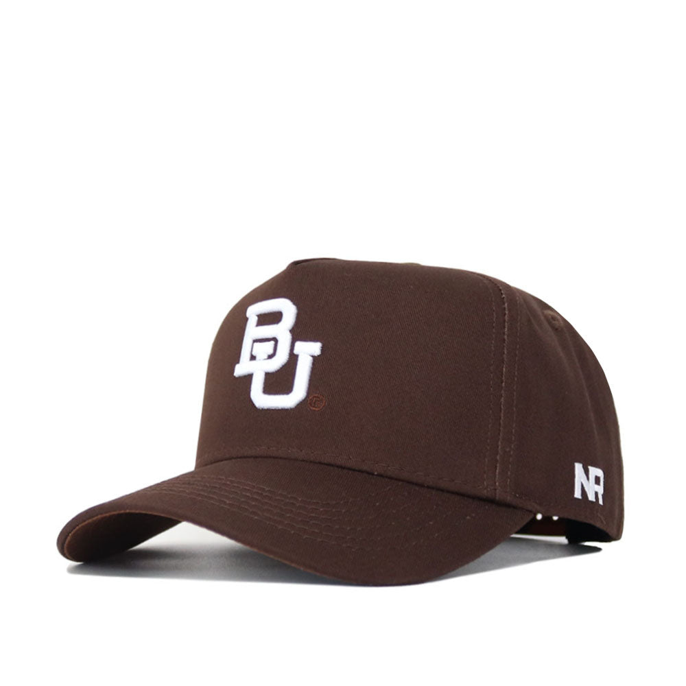 The Baylor Americano Hat is a brown snapback made from high-quality cotton, featuring a curved brim, white embroidered BU on the front, and N R on the side for a structured fit.