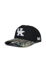 The Kentucky Camo Hat - Trailblazer Edition by No Rivals is a black snapback with a camo brim, large white UK logo front, and white NR on the side. Made from high quality cotton, this structured cap delivers standout style and comfort.