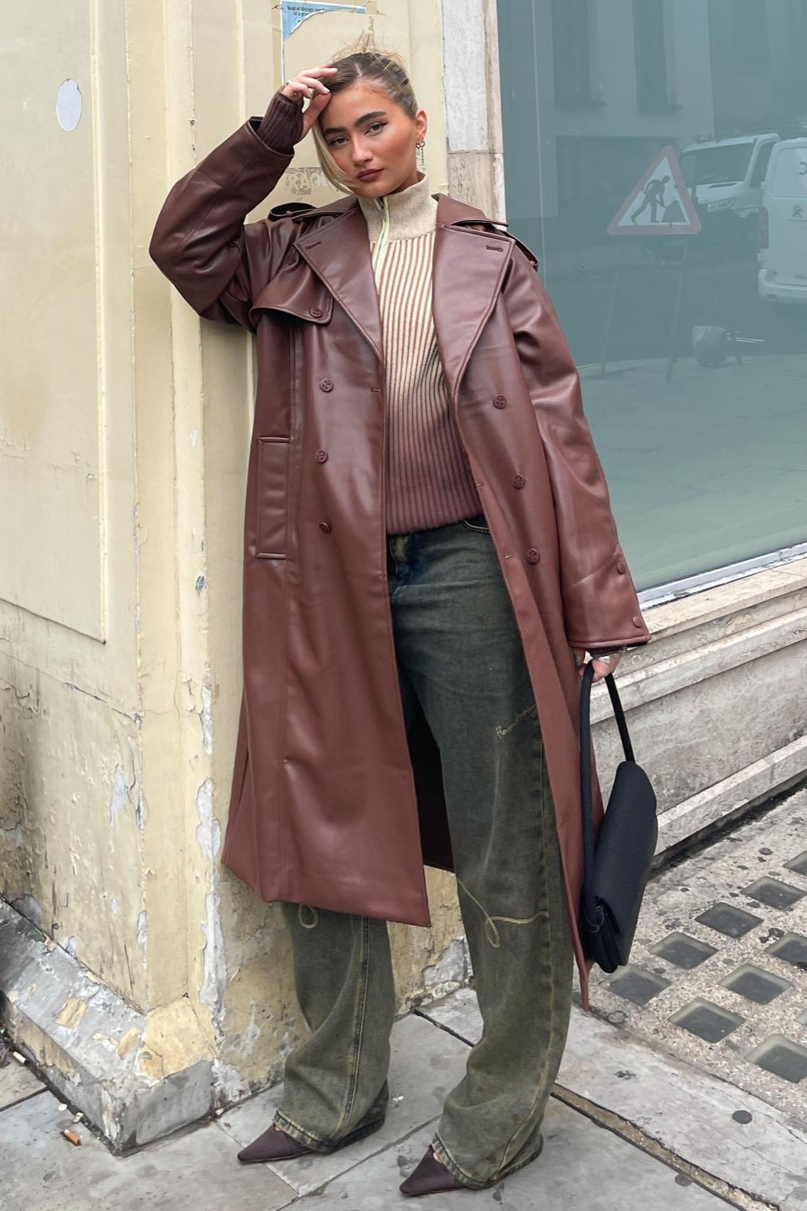 @bailliejones in House of Sunny House of Sunny Montague Trench