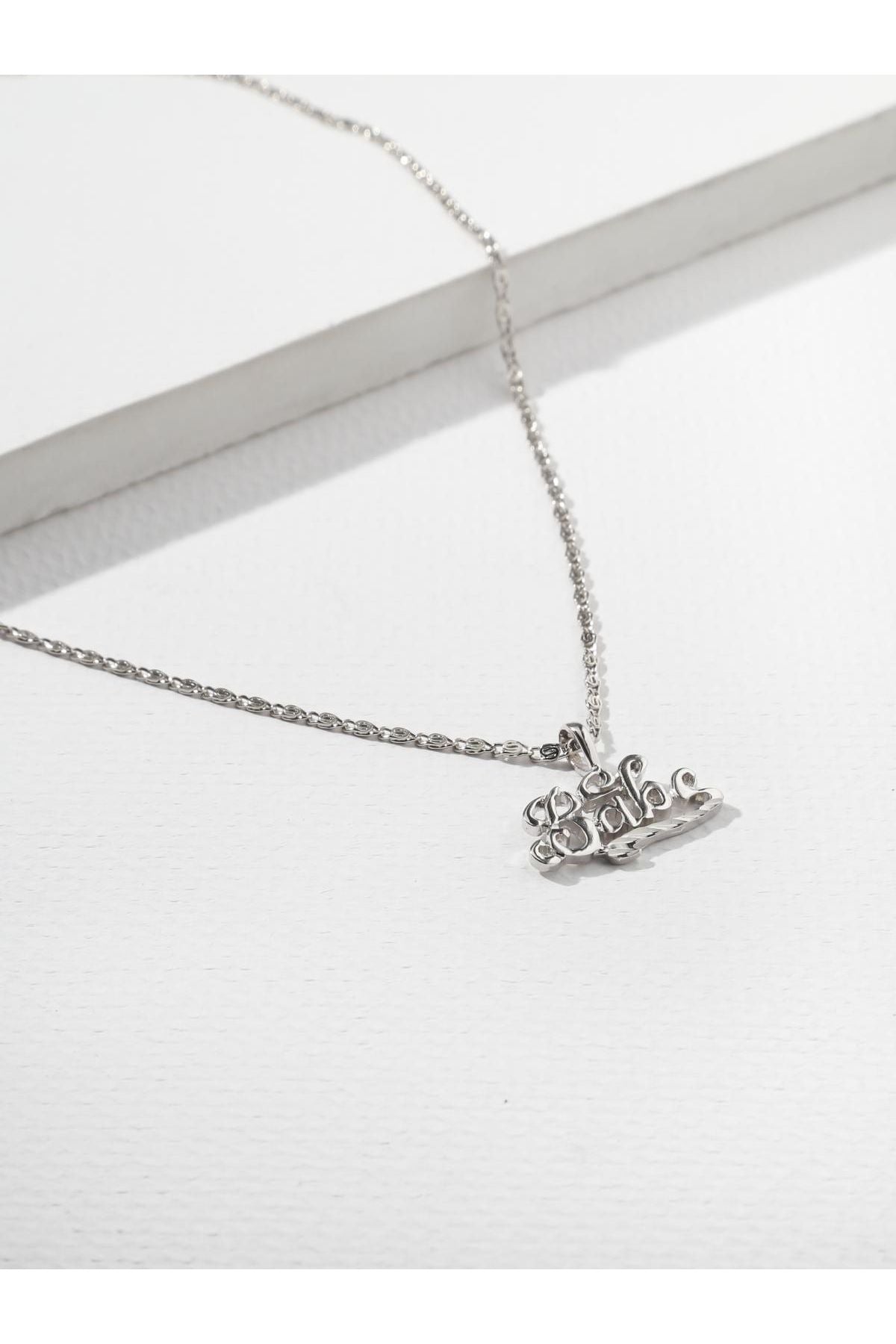 The Babe Necklace Silver