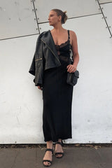 @soinbodywithyou in Bec + Bridge Nicolette Maxi Dress
