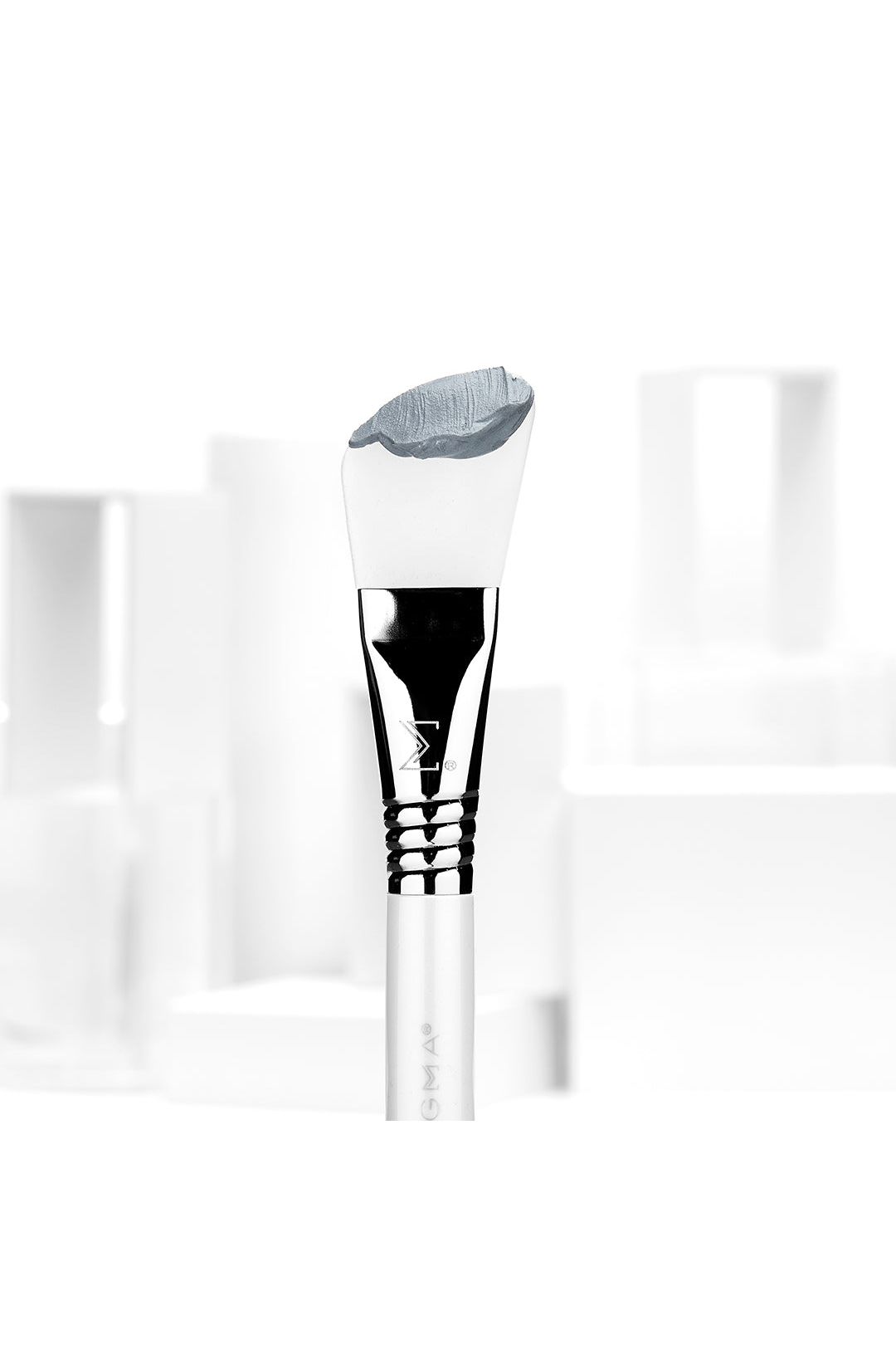 Skincare brush mud mask brush by Sigma Beauty 