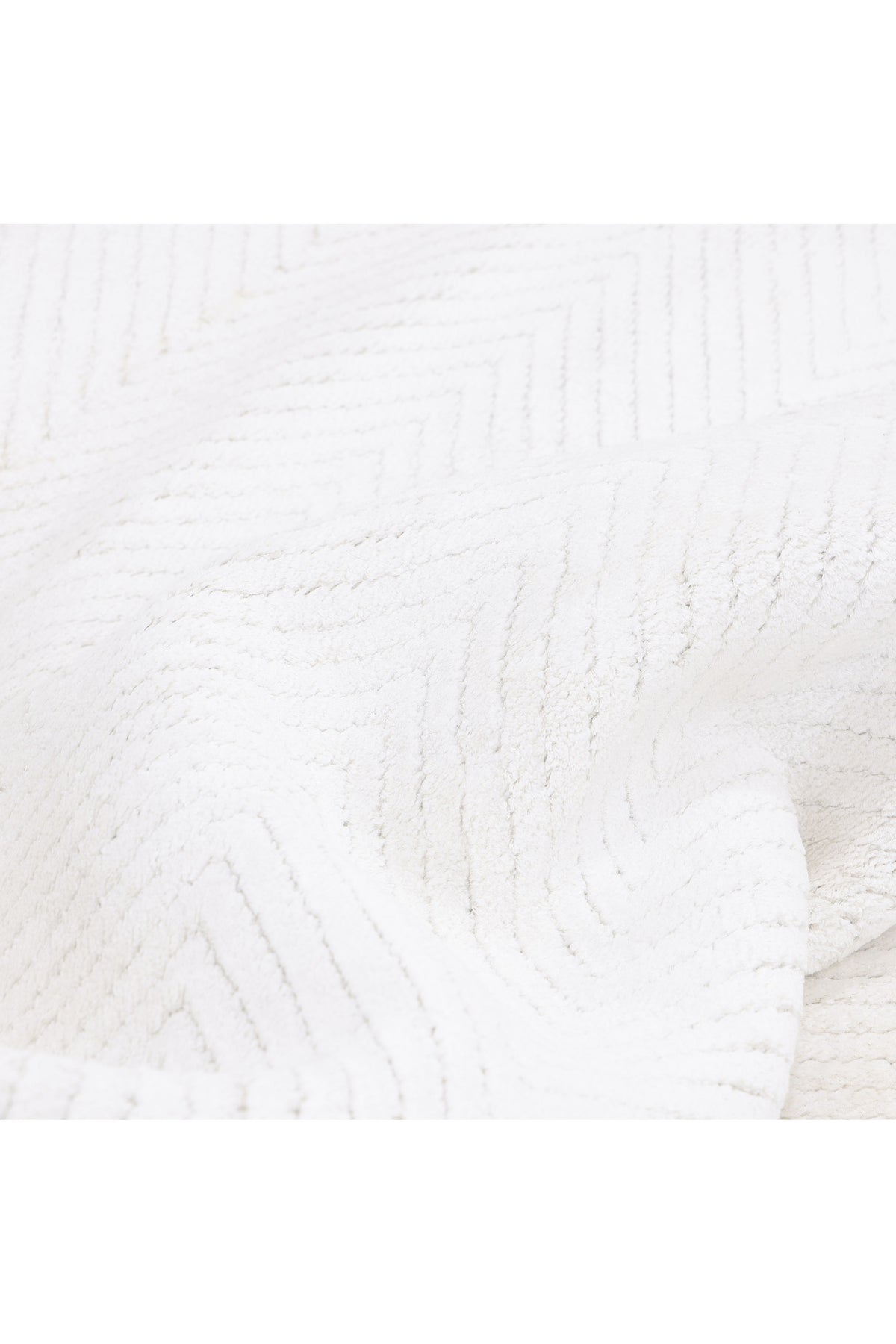 Chevelle Hand-Loomed Contemporary Chevron Ivory Area Rug Ivory