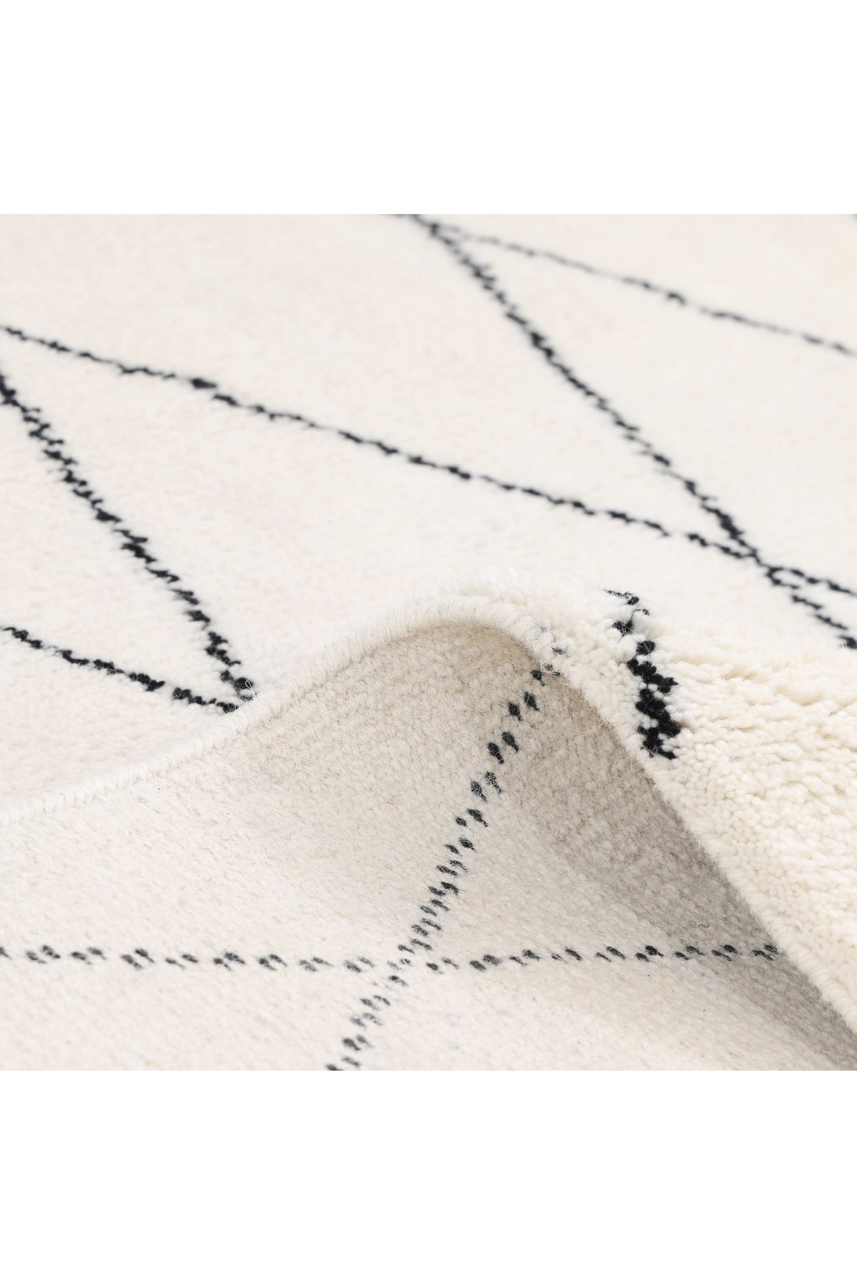Shaggy Moroccan Hand Knotted Bohemian Moroccan Ivory Area Rug Ivory
