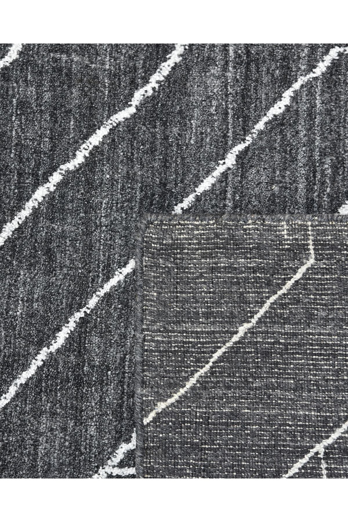 Kali Hand-Loomed Contemporary Geometric Gray Area Rug Gray