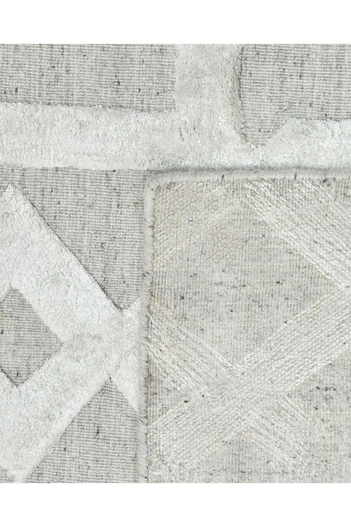 Rae Hand-Loomed Contemporary Trellis Gray Area Rug Gray