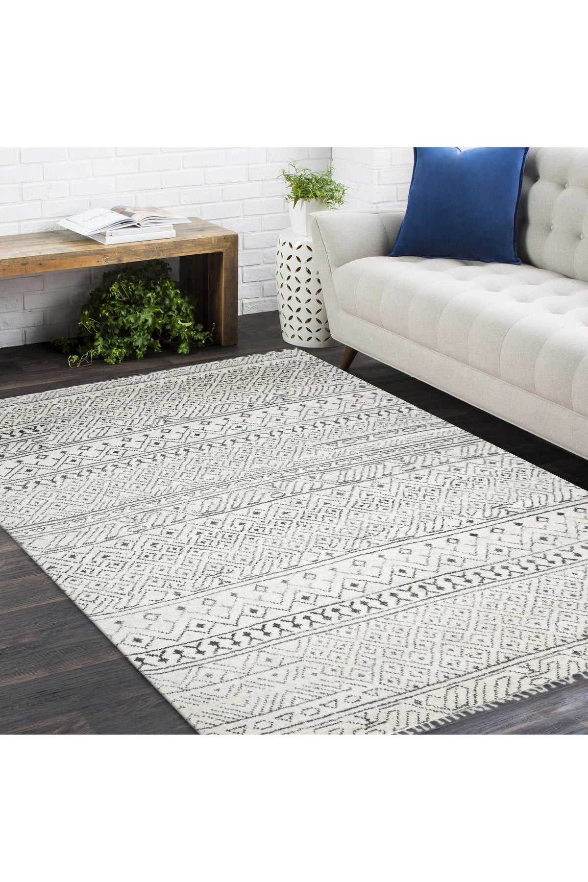 Thomas Hand Knotted Bohemian Moroccan Gray Area Rug Gray