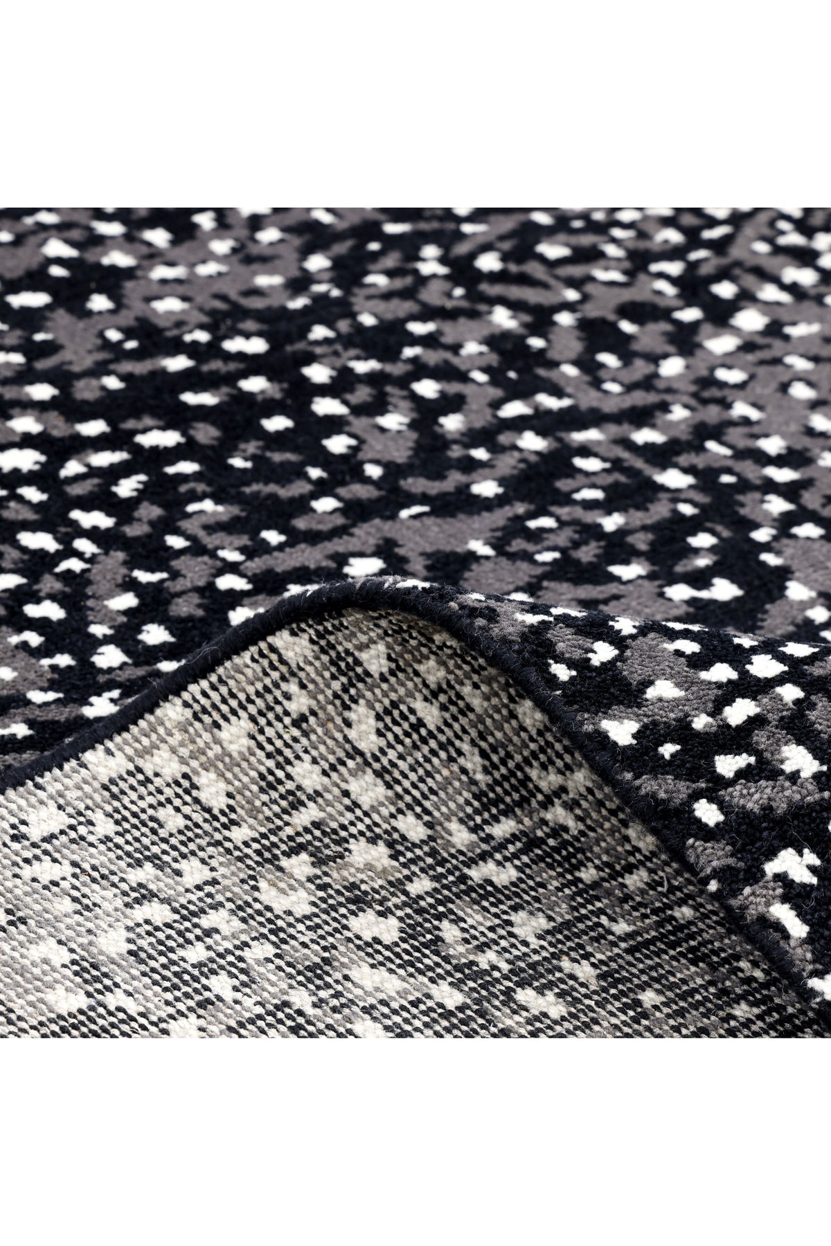 Arash Wool Hand Knotted Contemporary Area Rug Black