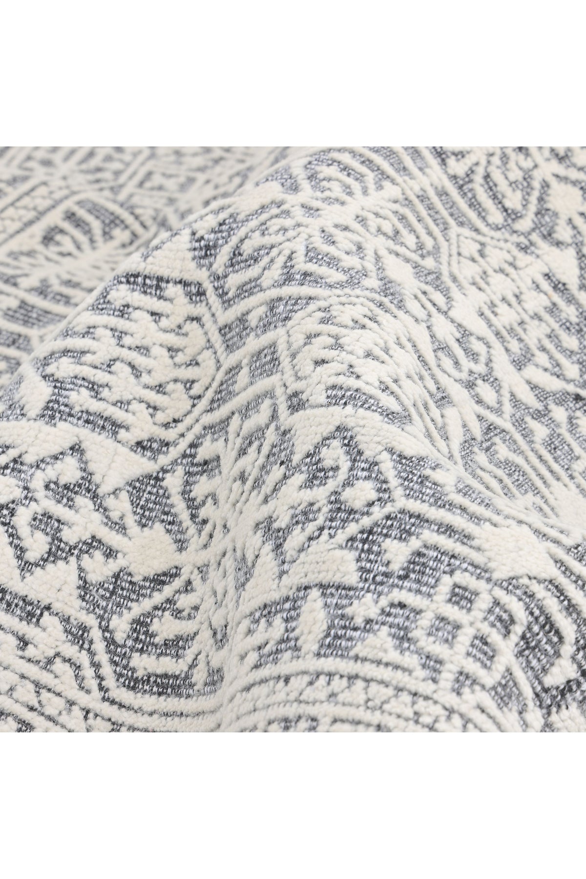 Yvonne Hand Knotted Contemporary Oriental Gray Area Rug Gray