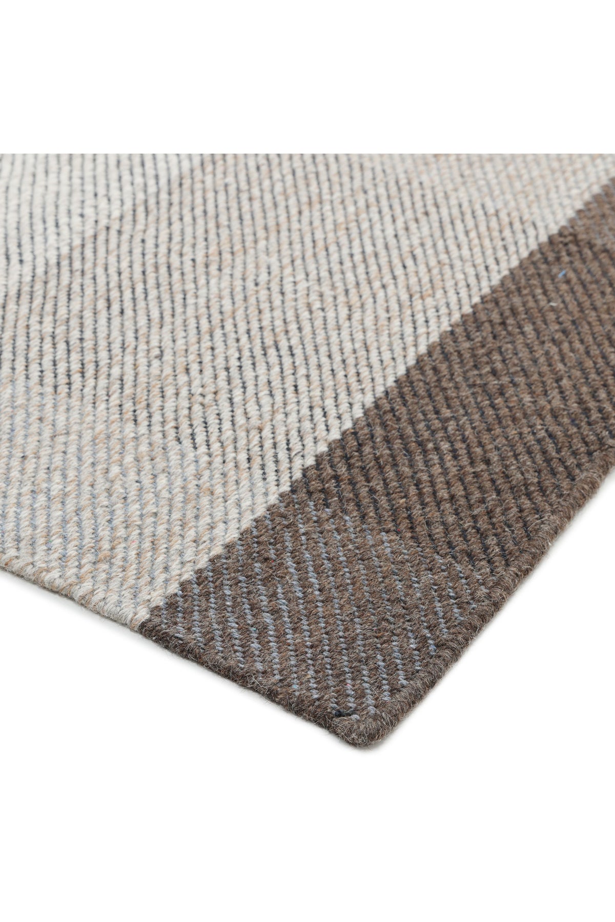Carrie Hand Woven Contemporary Checkered Brown Area Rug Brown