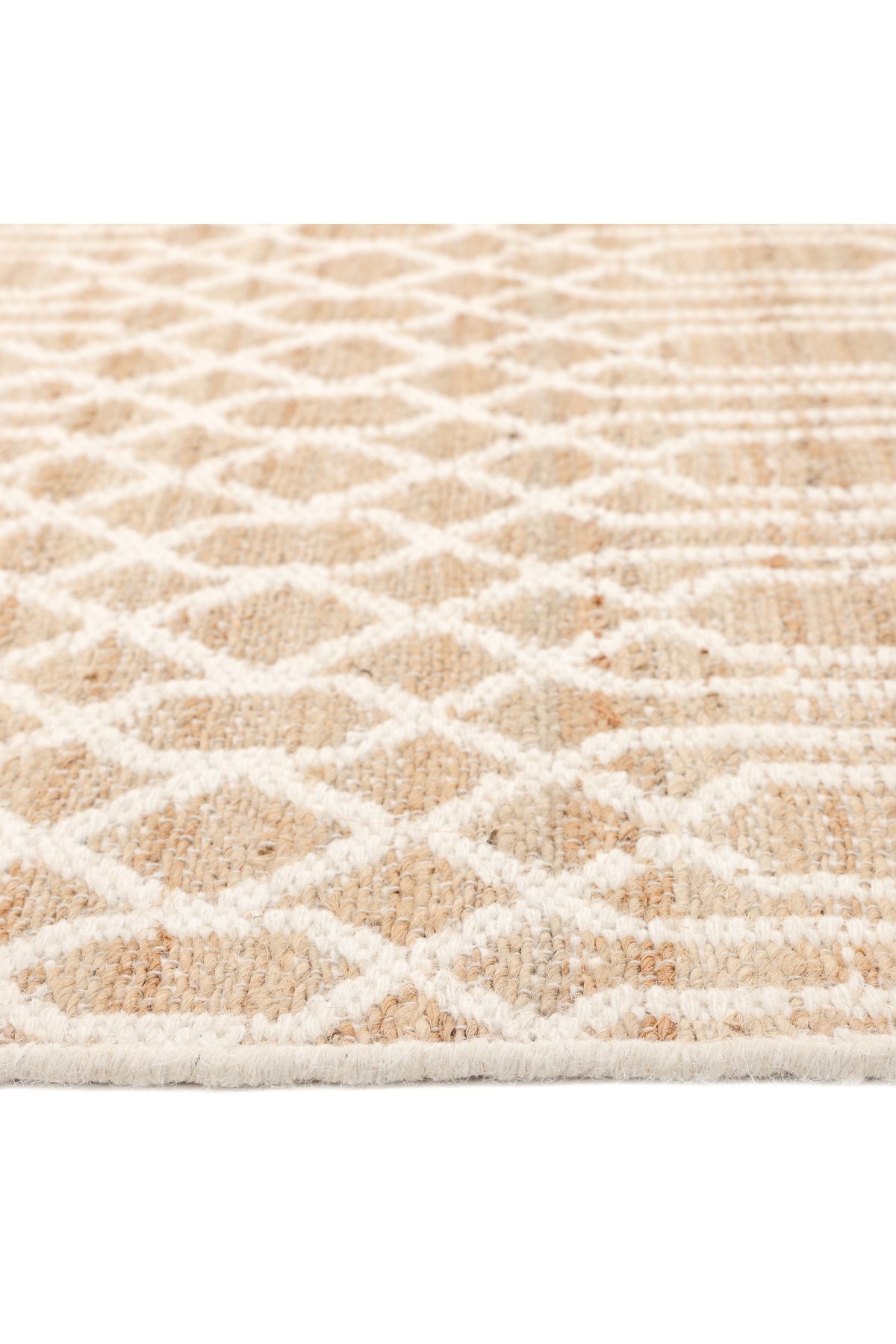 Sophie, Handmade Area Rug - 3' 0" X 5' 0" Ivory