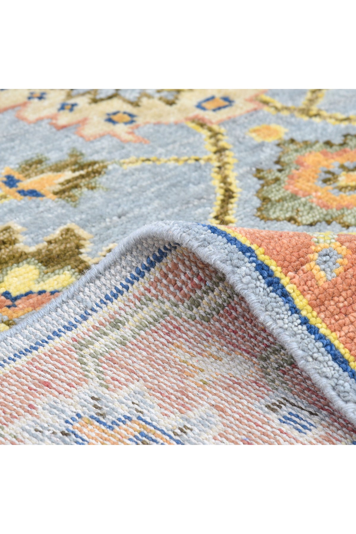 Liza Hand Knotted Contemporary Floral Light Gray Area Rug Light Gray