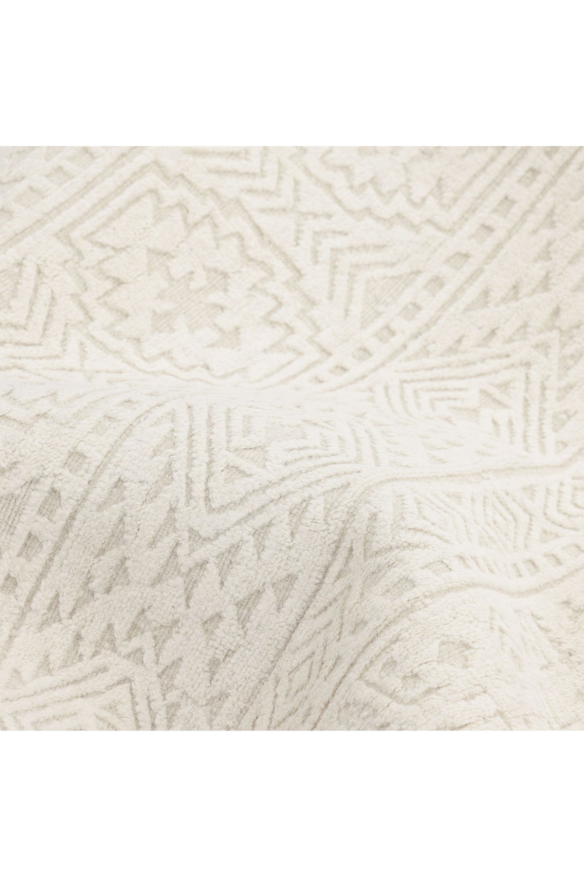 Fallkirk, Handmade Area Rug - 3' 0'' X 5' 0'' Ivory