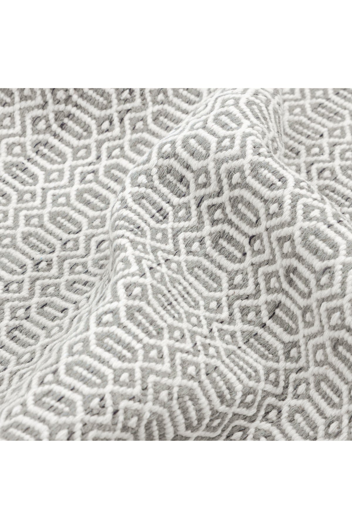 Chatham, Handmade Area Rug - 3' 0" X 5' 0" Gray