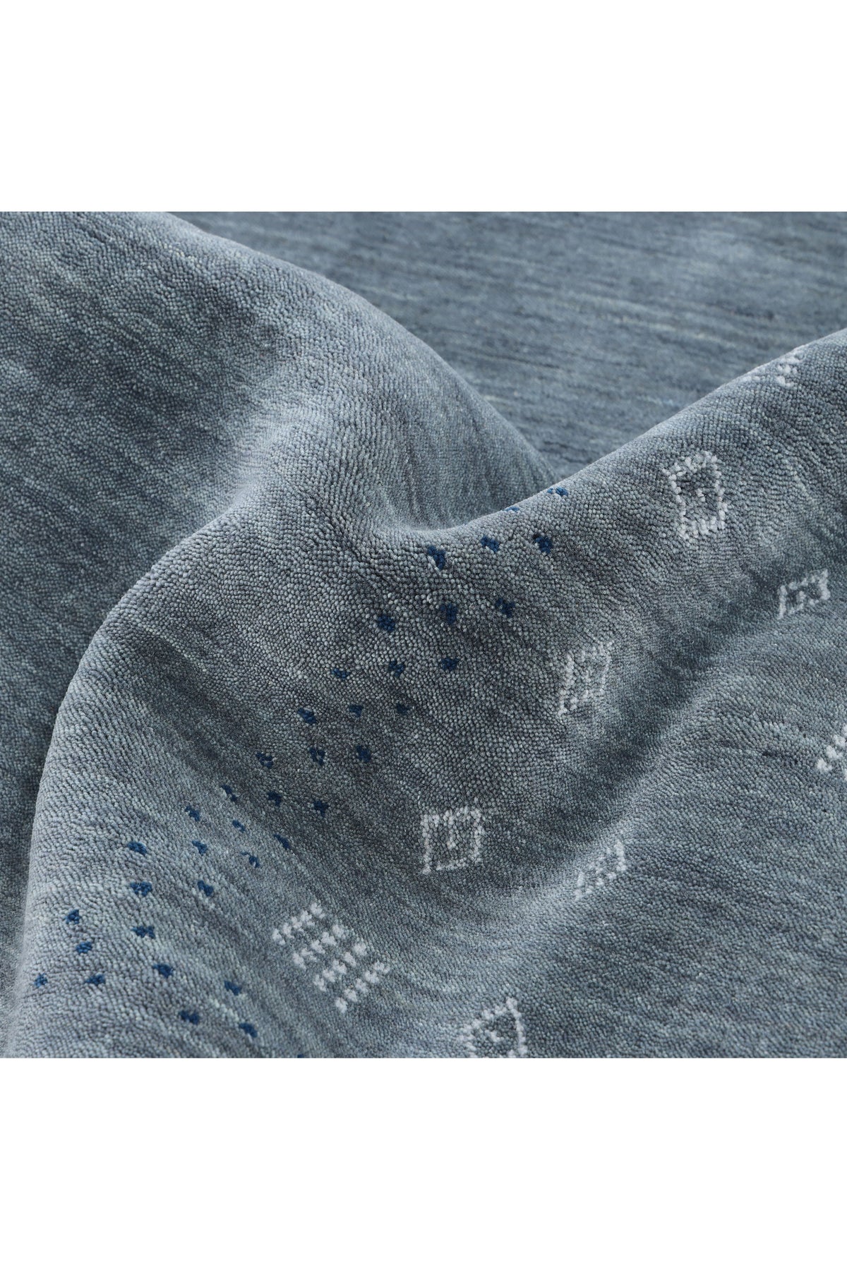 Simi, Handmade Area Rug - 3' 0" X 5' 0" Gray
