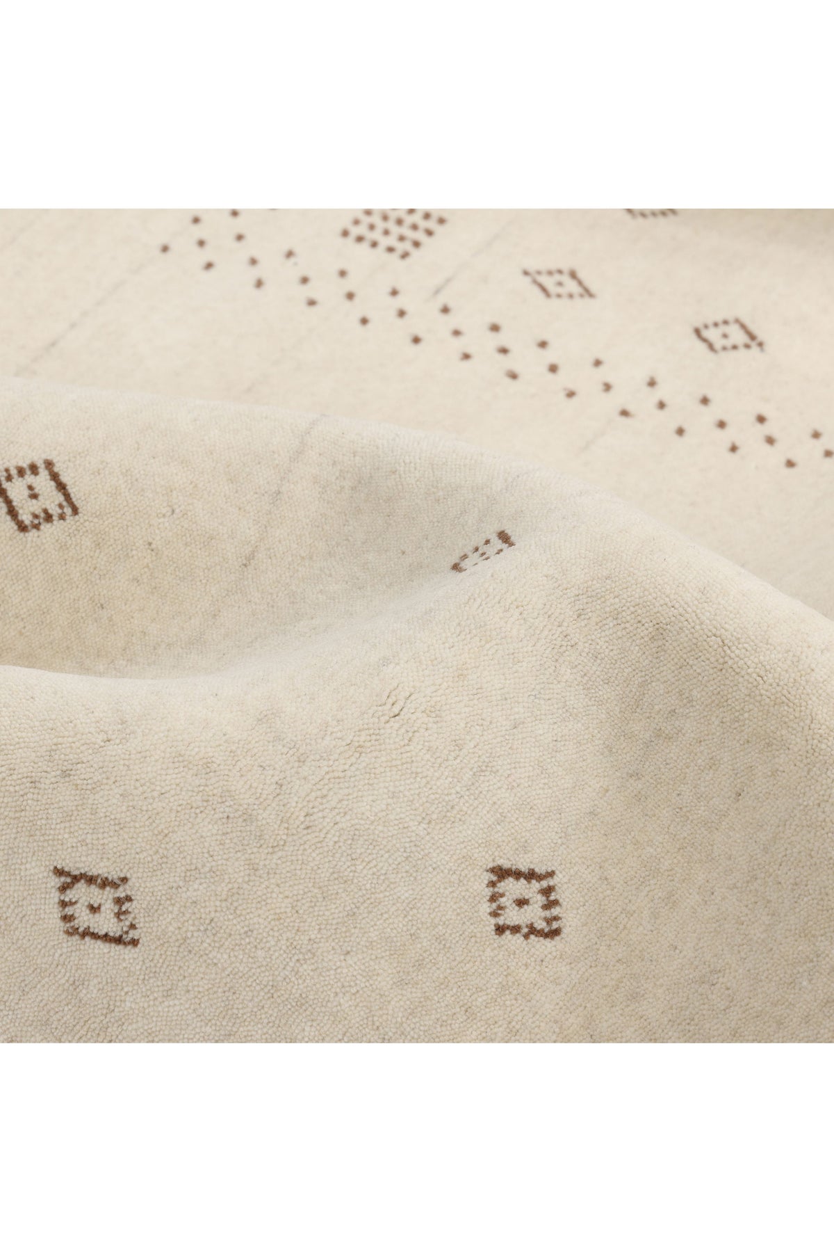 Simi, Handmade Area Rug - 3' 0'' X 5' 0'' Ivory