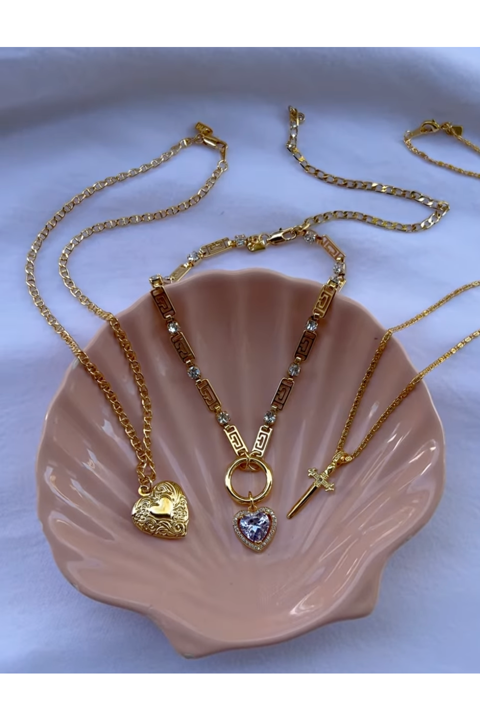The Sloane Choker